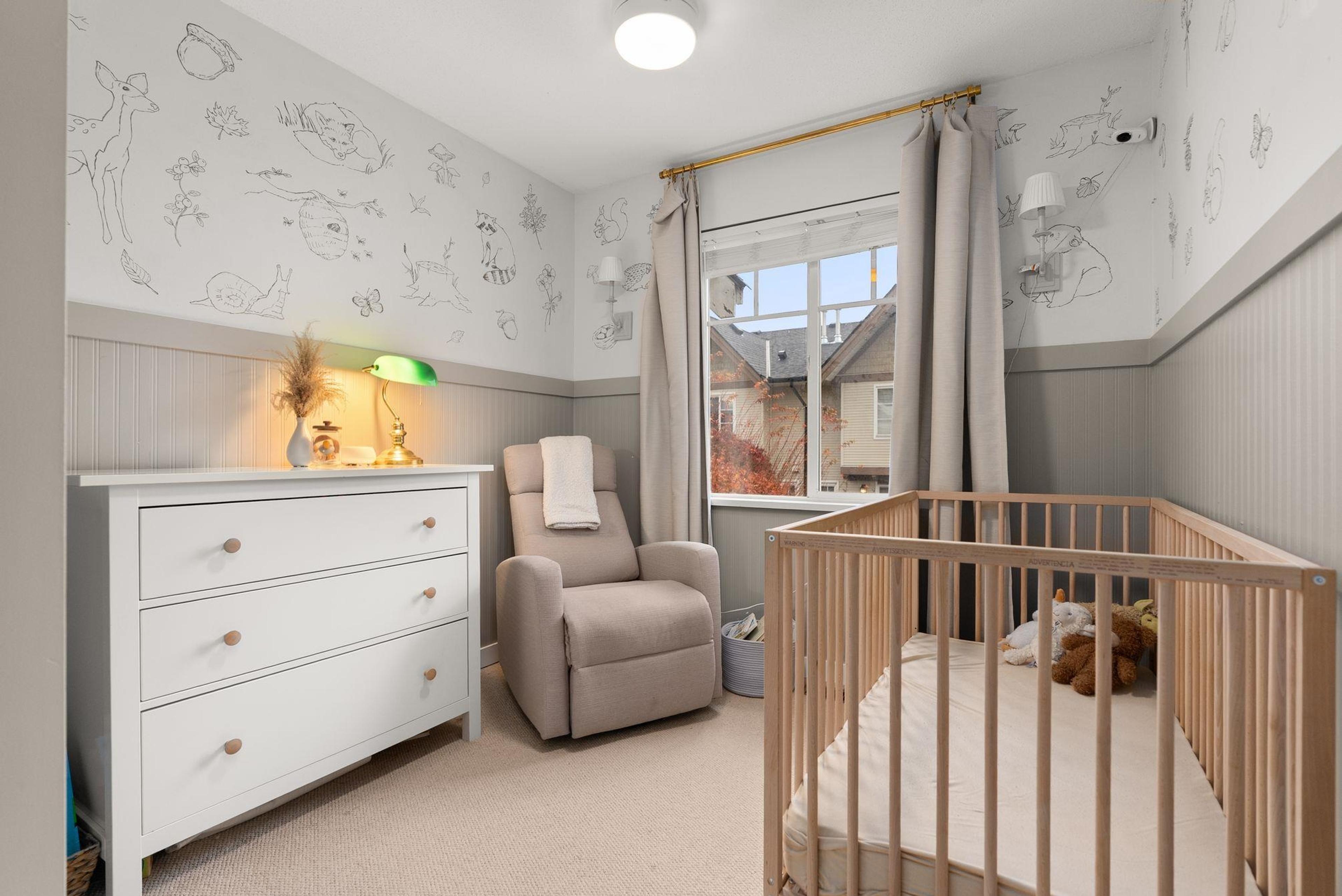 #28 20560 66 AVENUE - 23