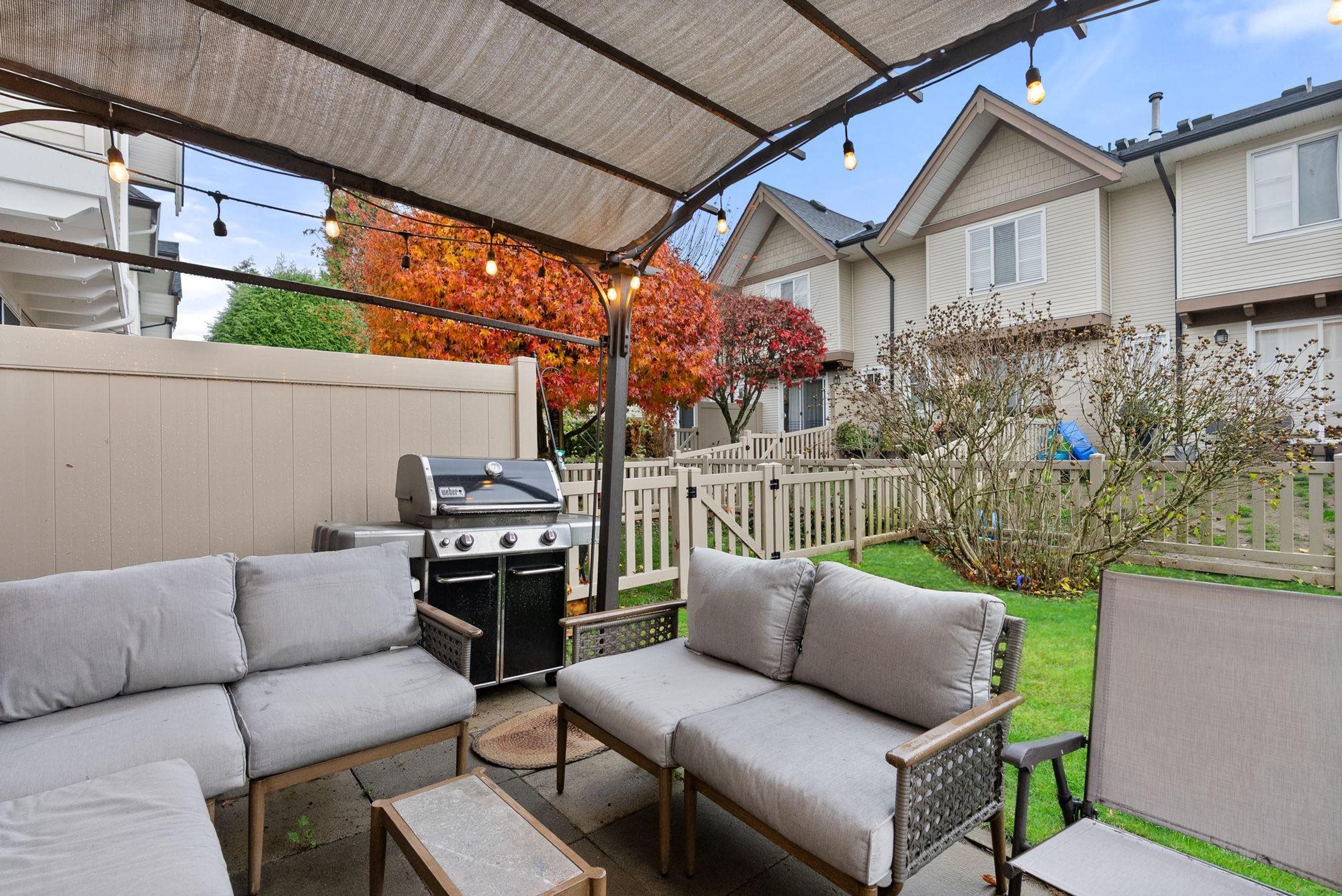 #28 20560 66 AVENUE - 25