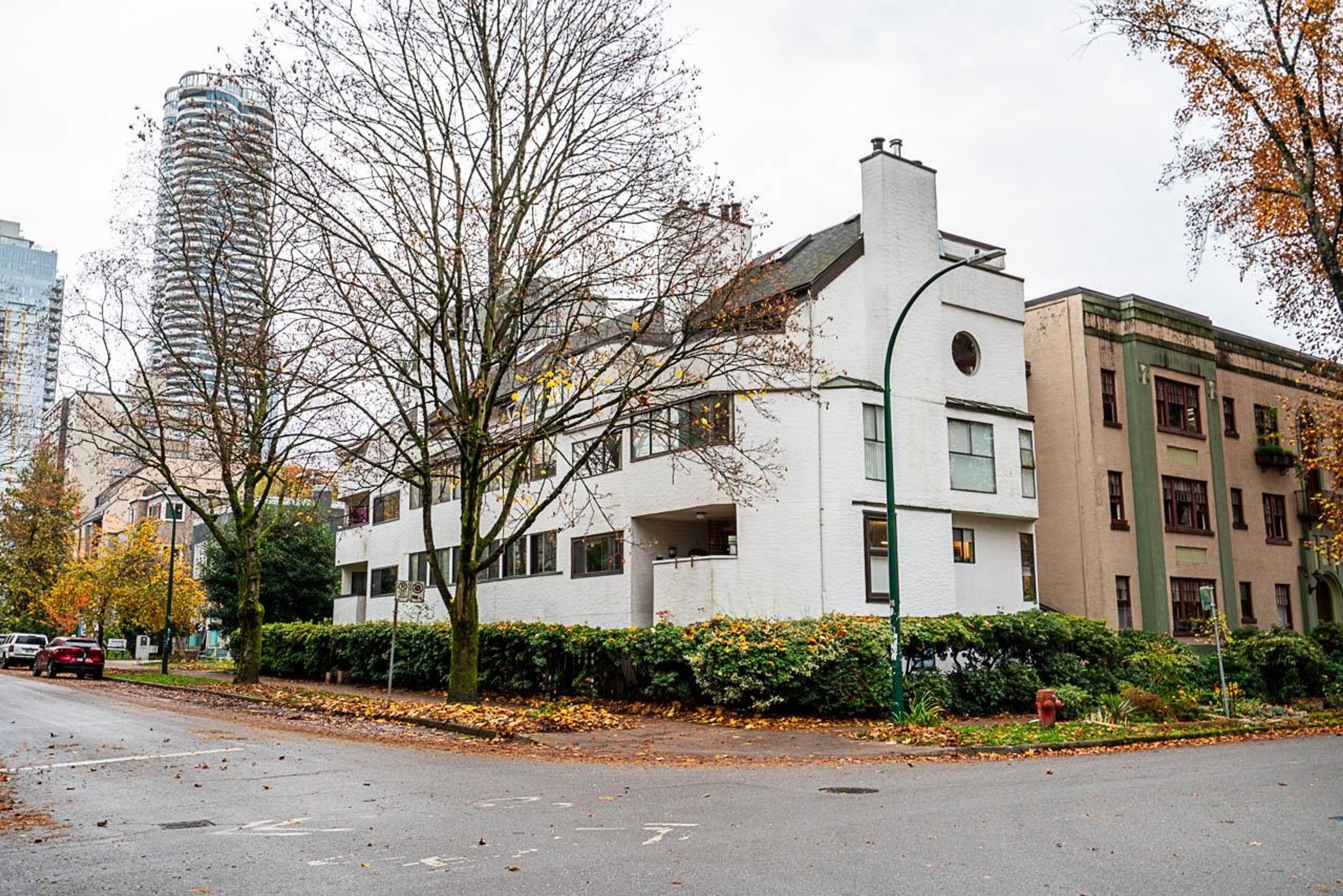 936 Bute Street, Vancouver - Exteriors - Photo 1