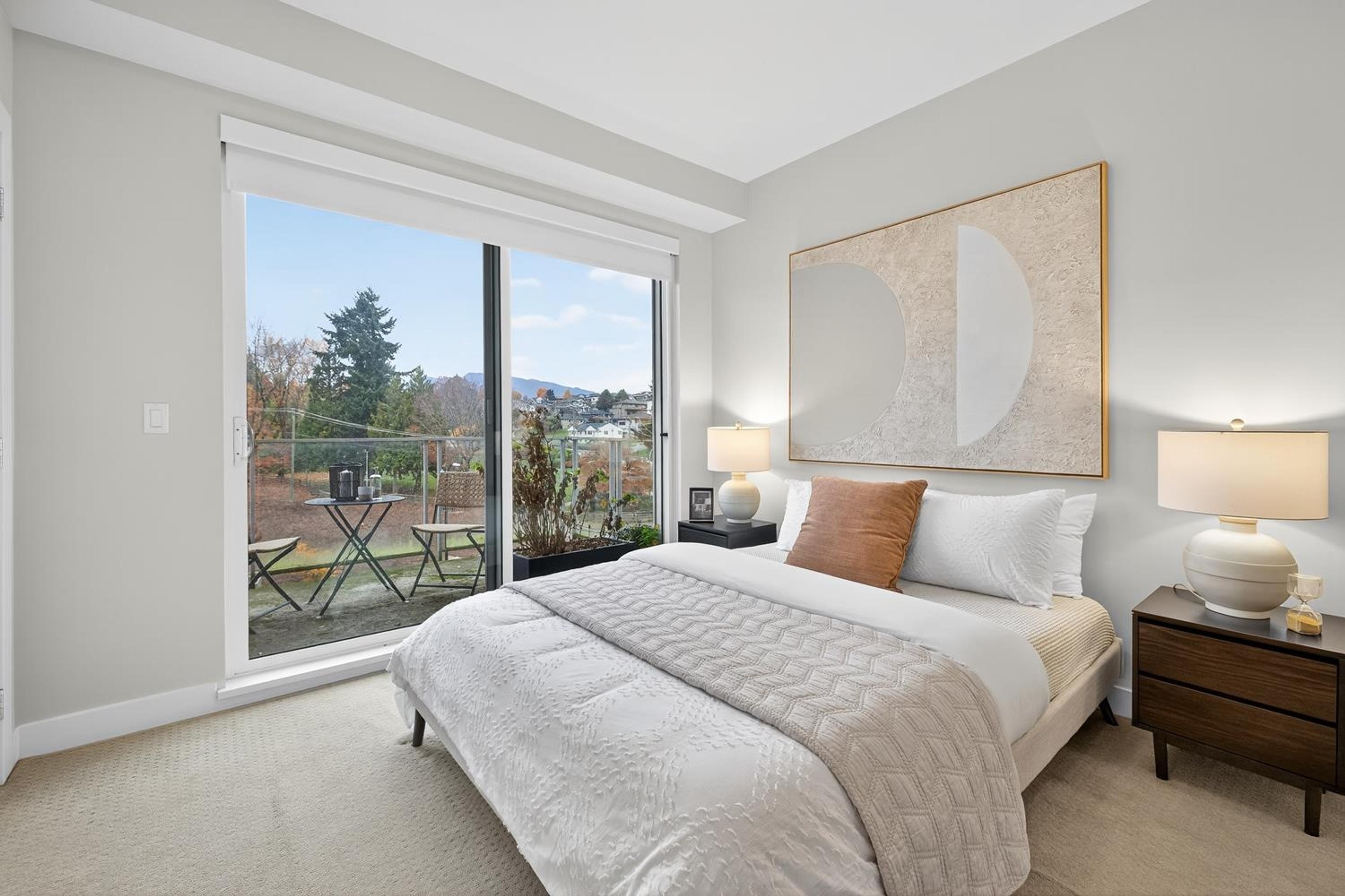 #408 1728 GILMORE AVENUE - 17