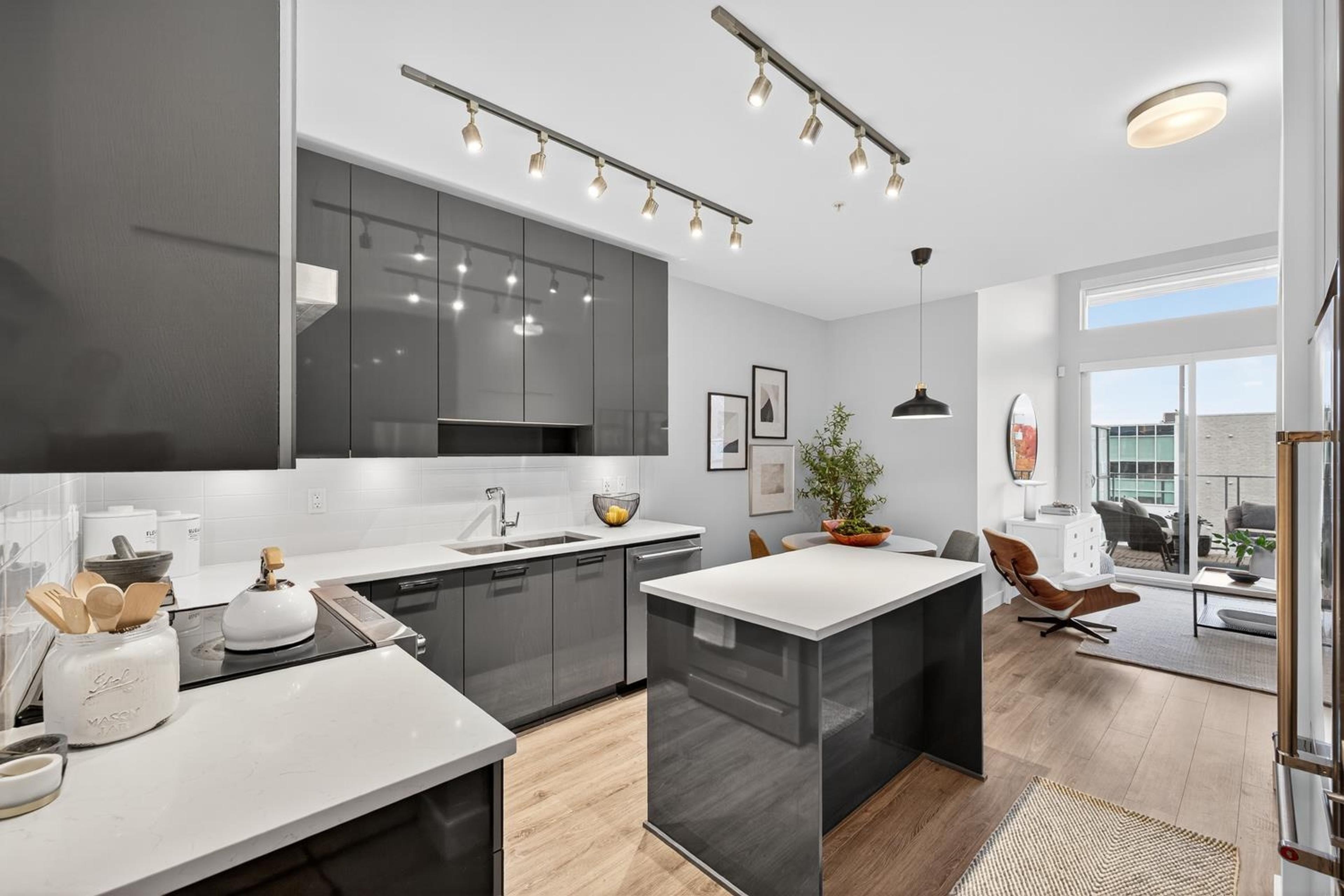 #408 1728 GILMORE AVENUE - Image 3