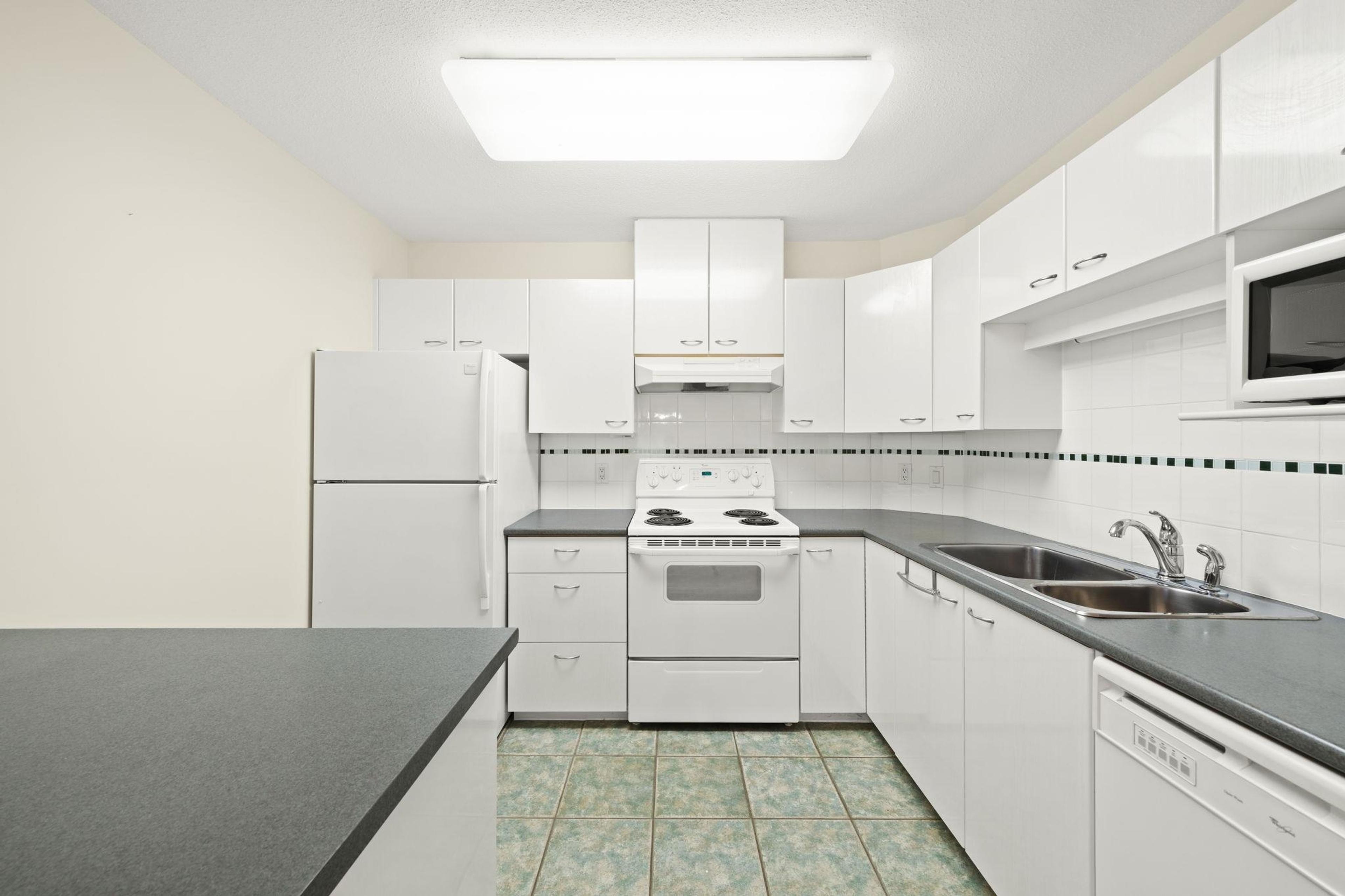 #2105 4425 HALIFAX STREET - 23