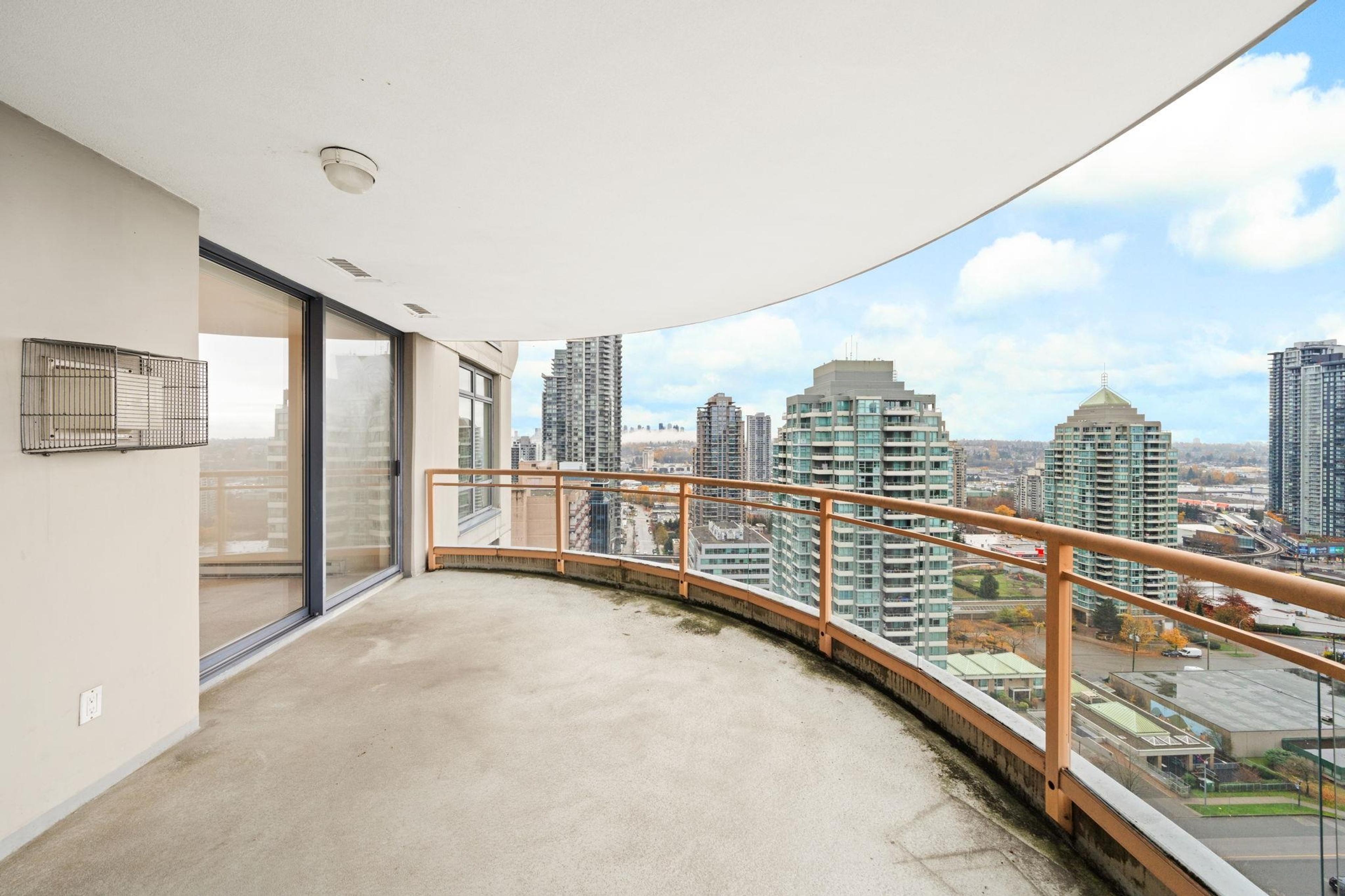 #2105 4425 HALIFAX STREET - 29