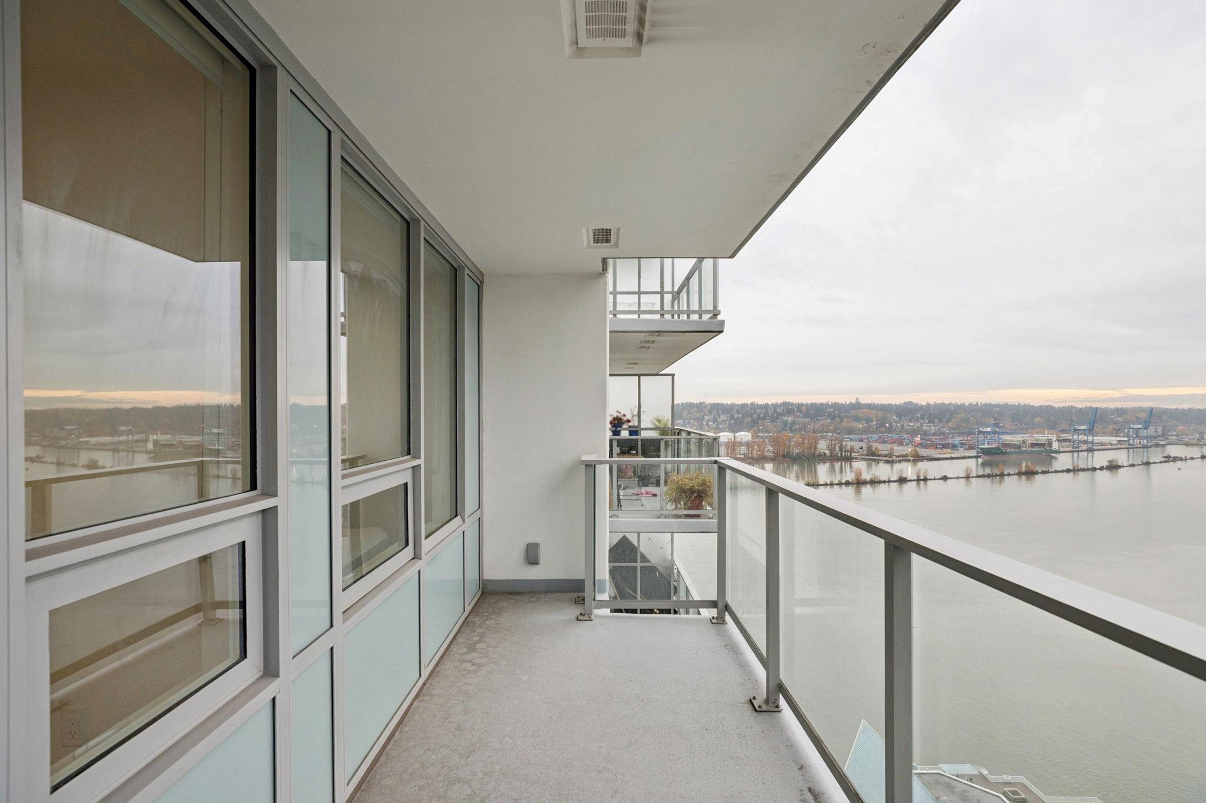 #2607 908 QUAYSIDE DRIVE - 26