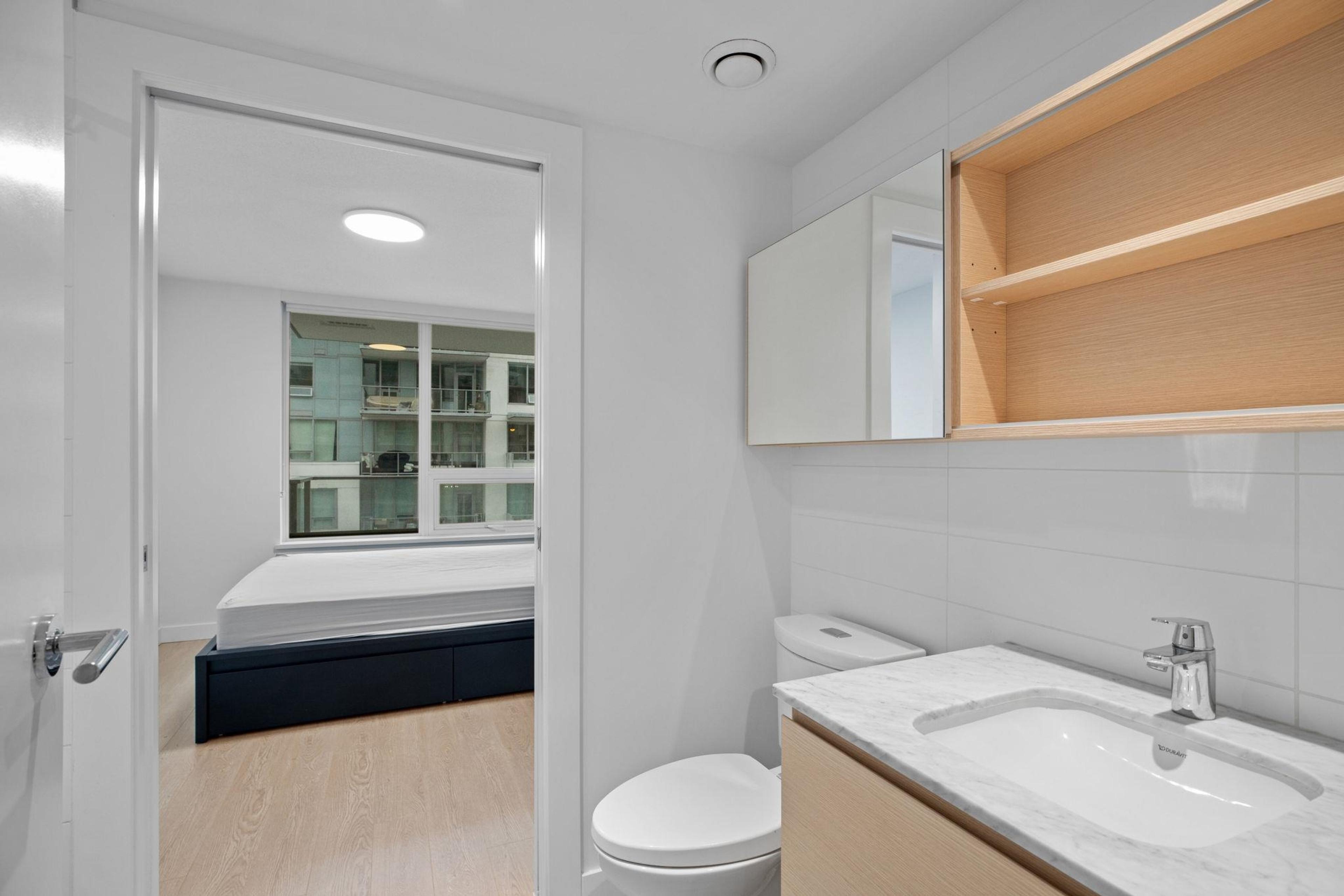 #2607 908 QUAYSIDE DRIVE - 20