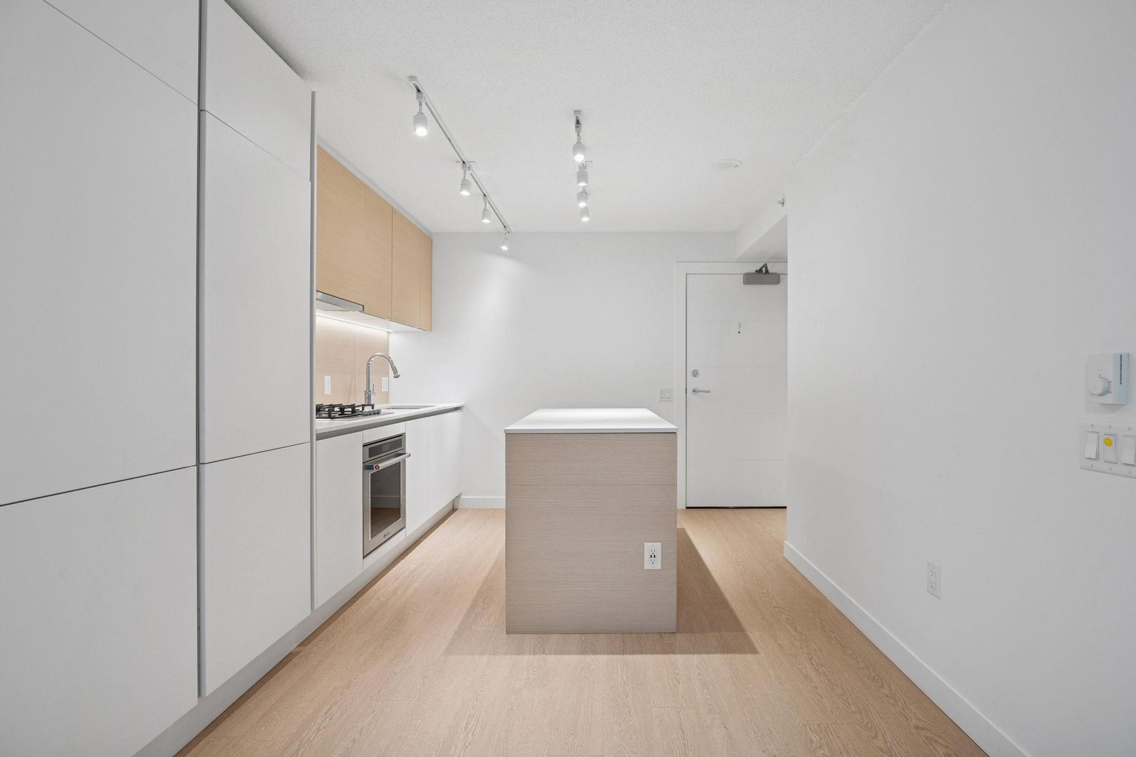 #2607 908 QUAYSIDE DRIVE - 9