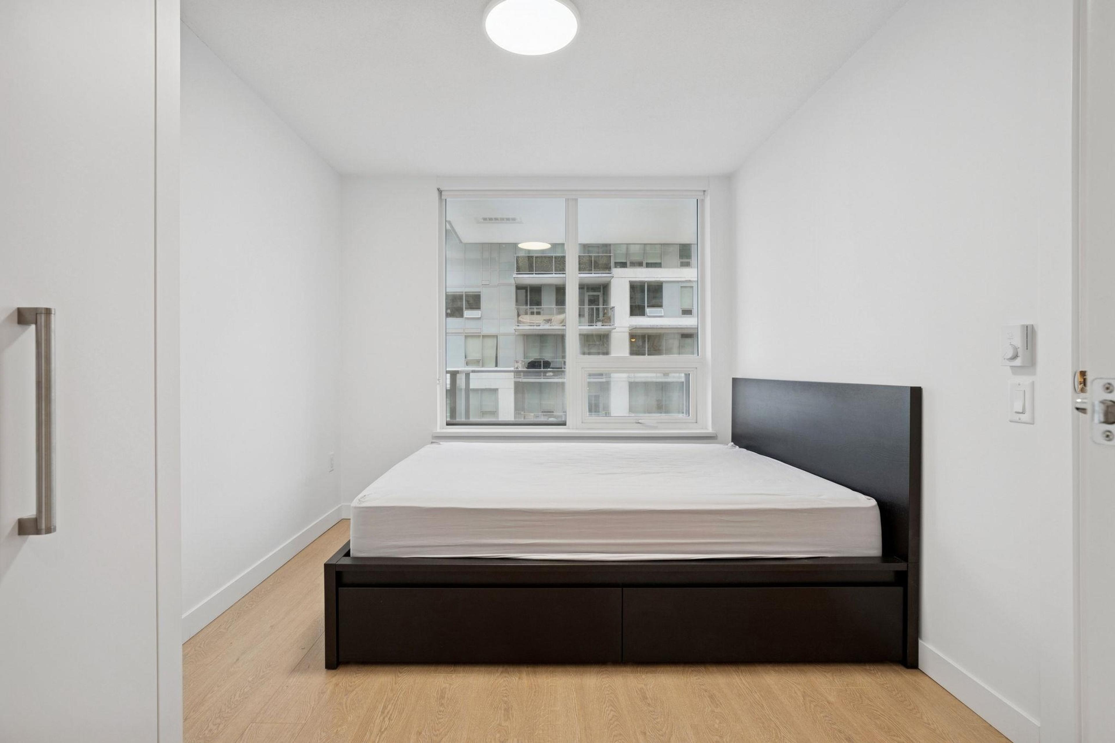 #2607 908 QUAYSIDE DRIVE - 15