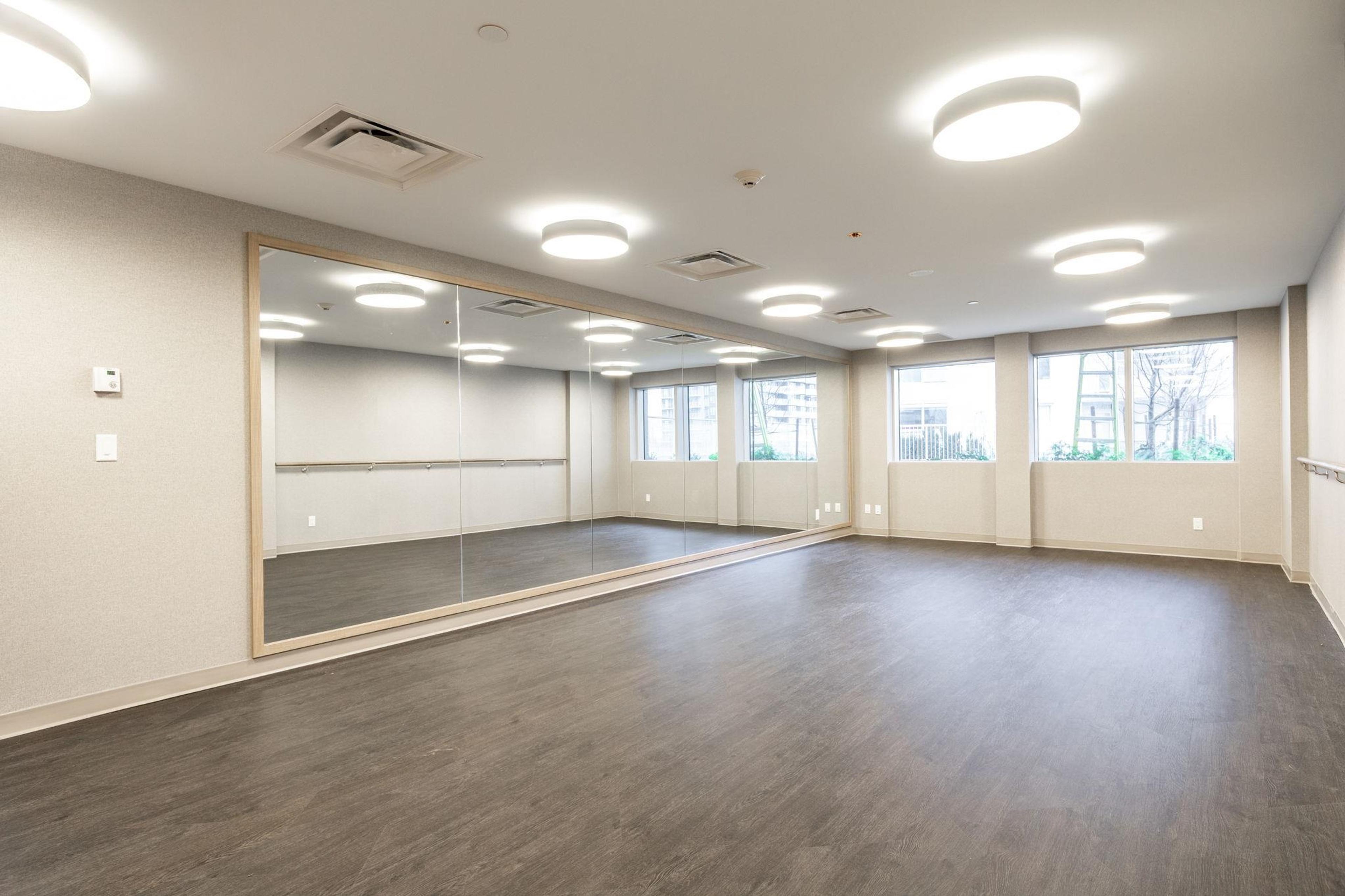 #2607 908 QUAYSIDE DRIVE - 39