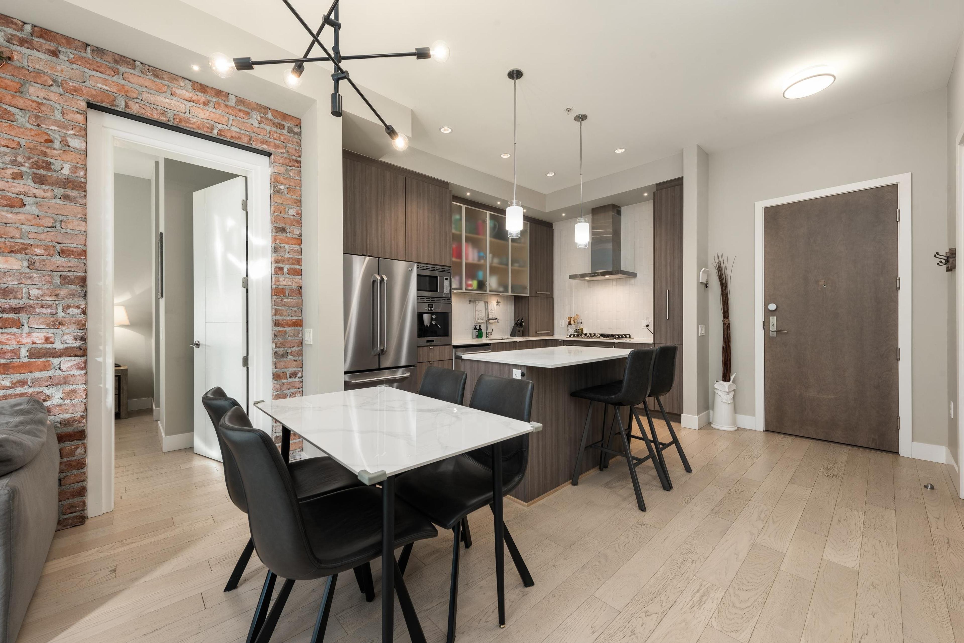 #116 262 SALTER STREET - 6