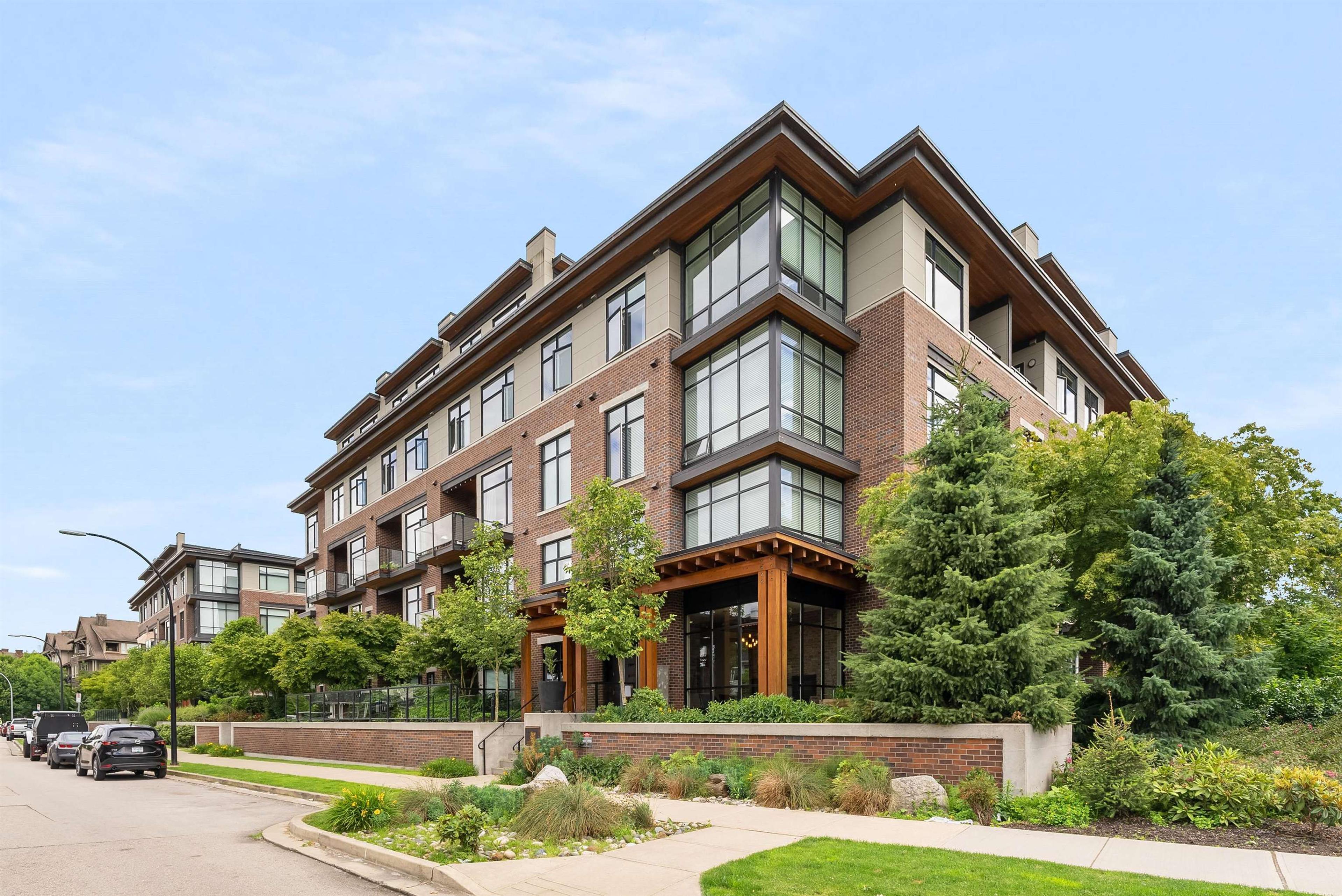 #116 262 SALTER STREET - 30