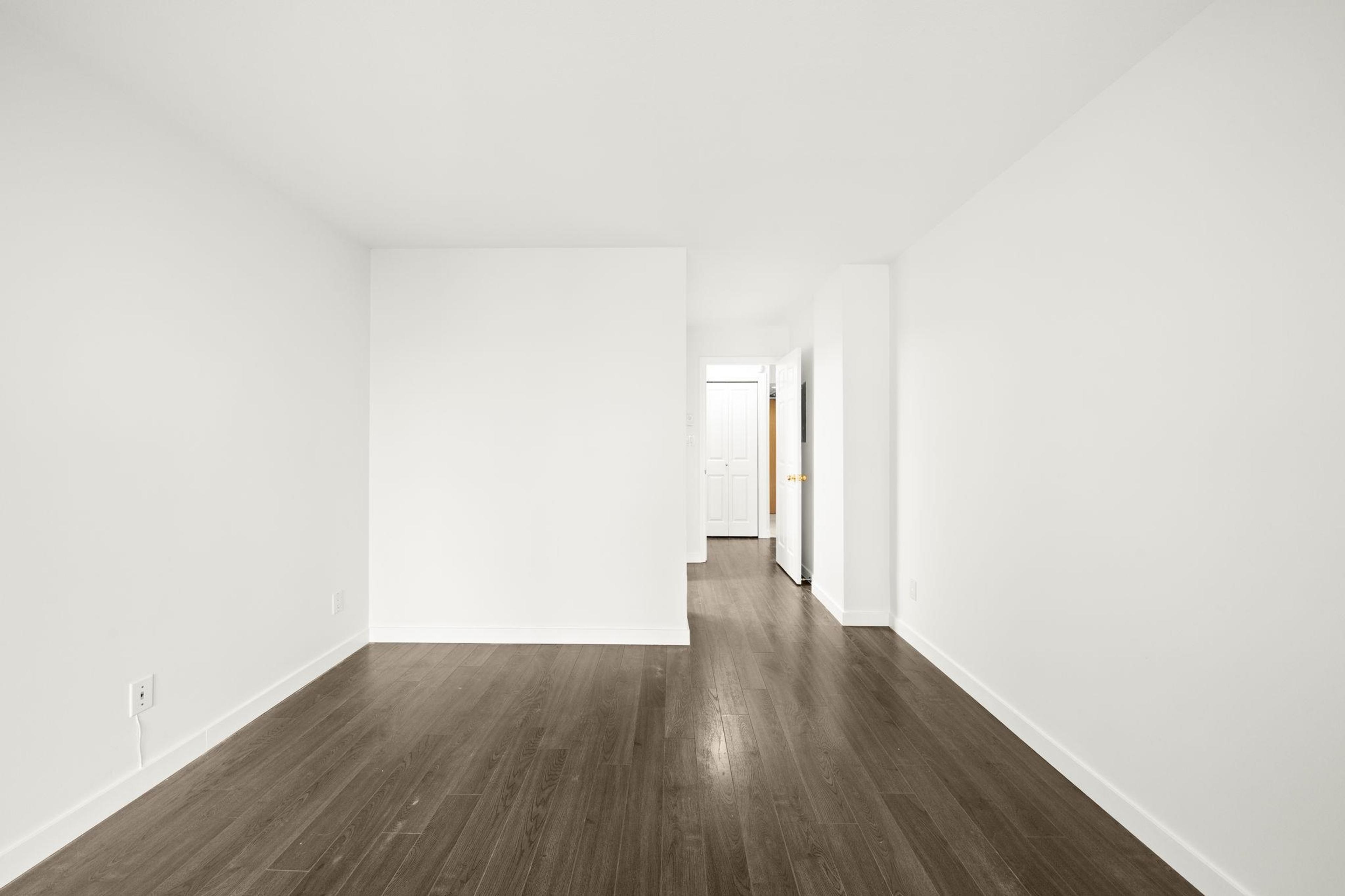 #1101 9623 MANCHESTER DRIVE - 20