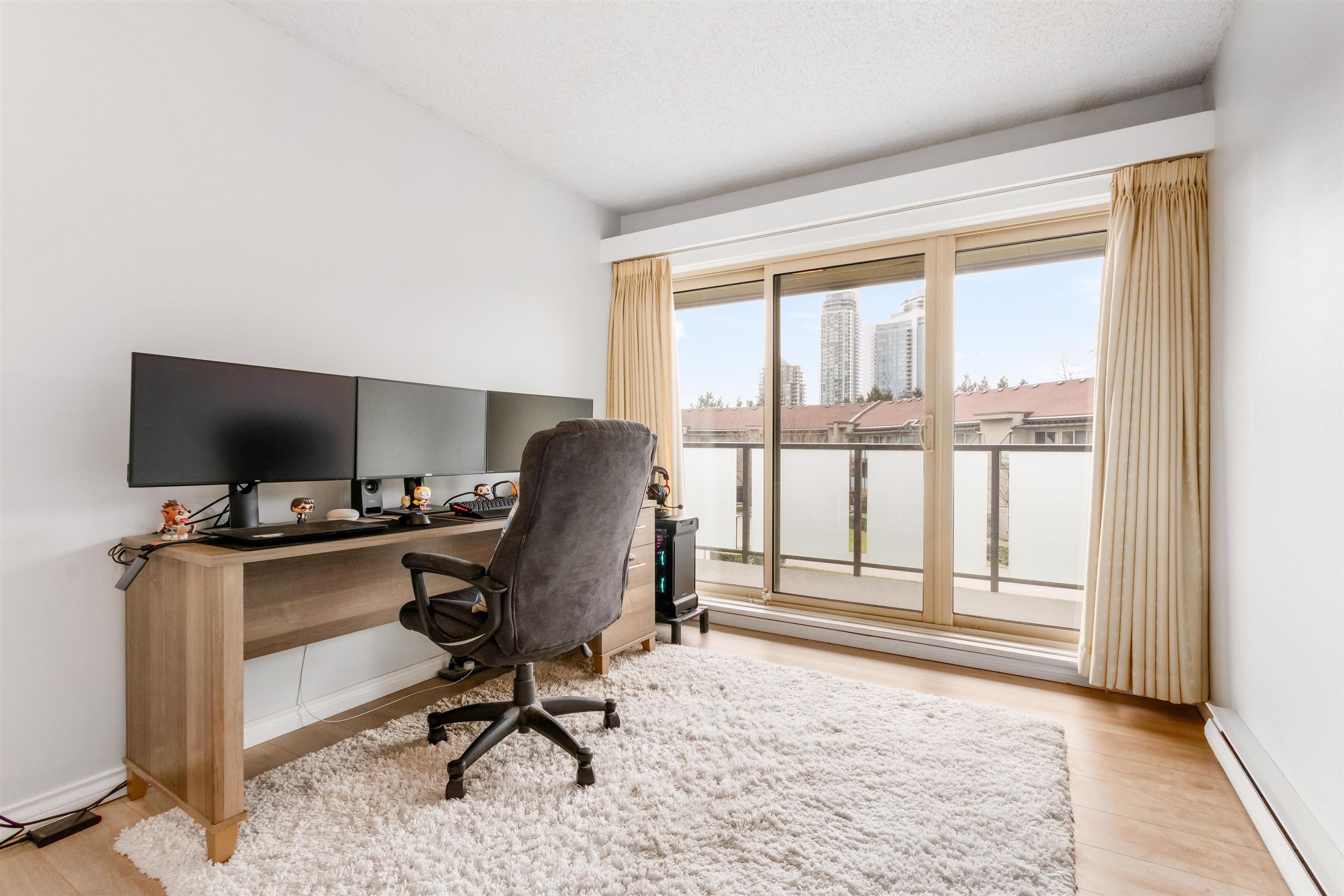 #324 4373 HALIFAX STREET - 16