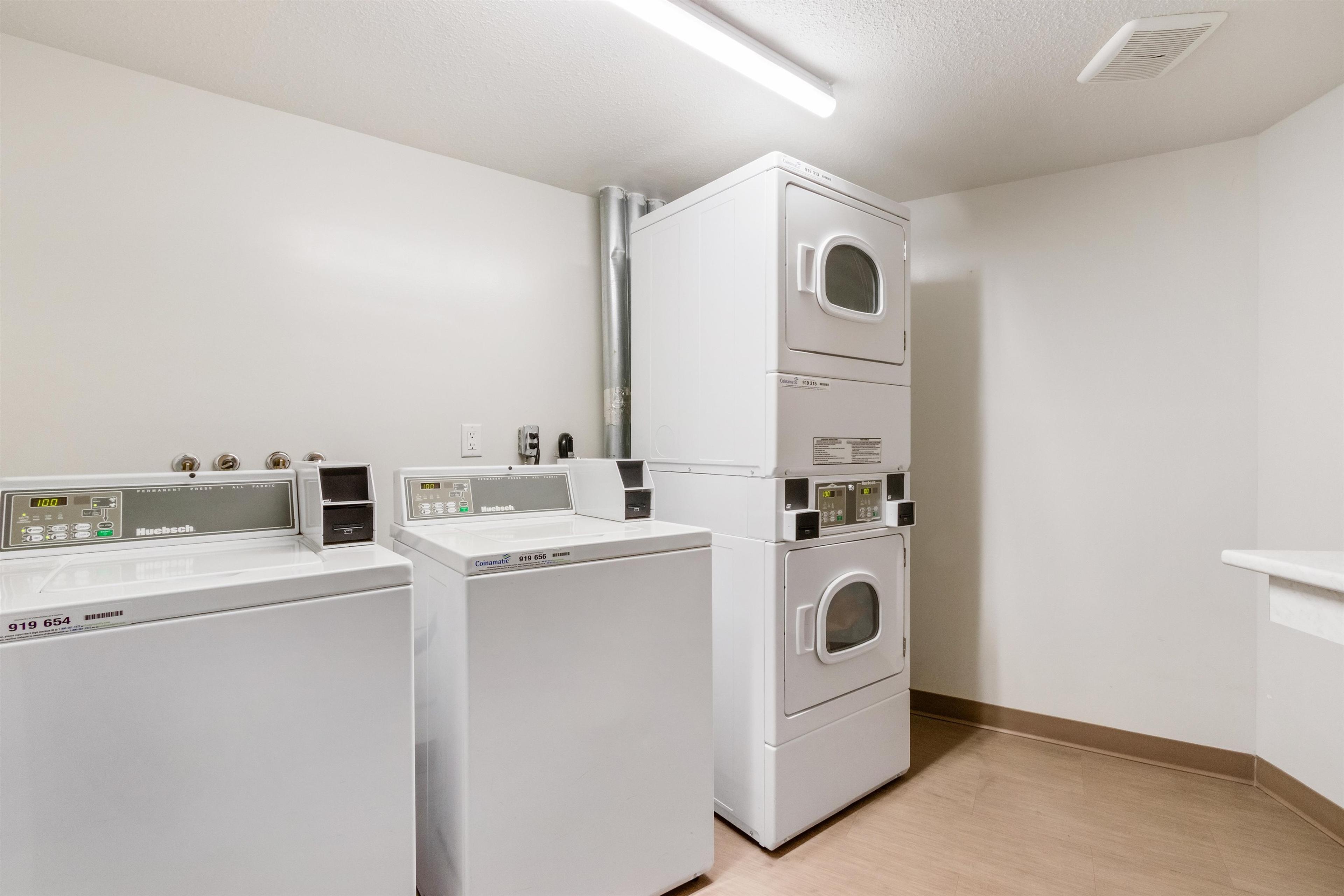 #324 4373 HALIFAX STREET - 18