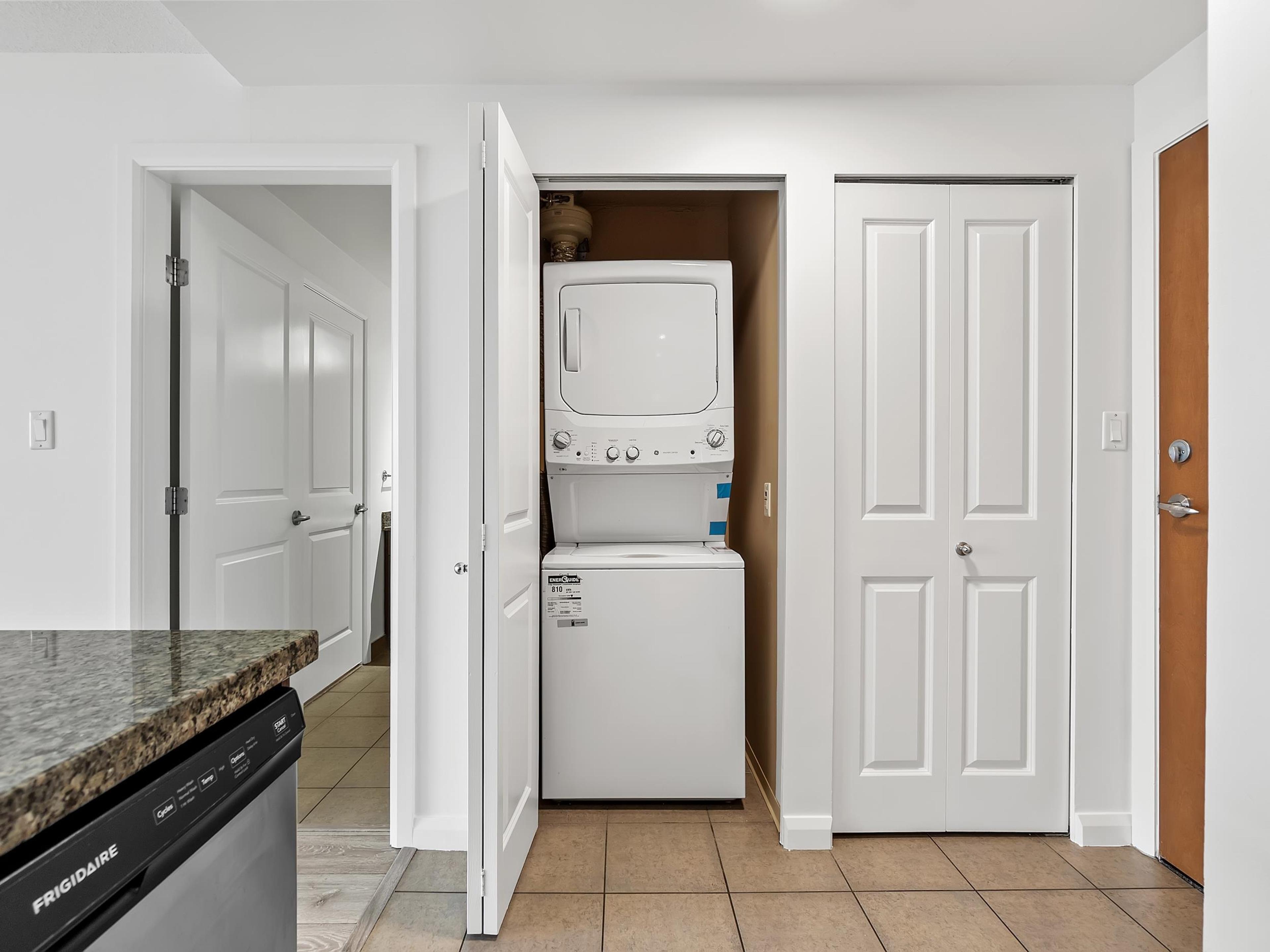 #3507 892 CARNARVON STREET - 32