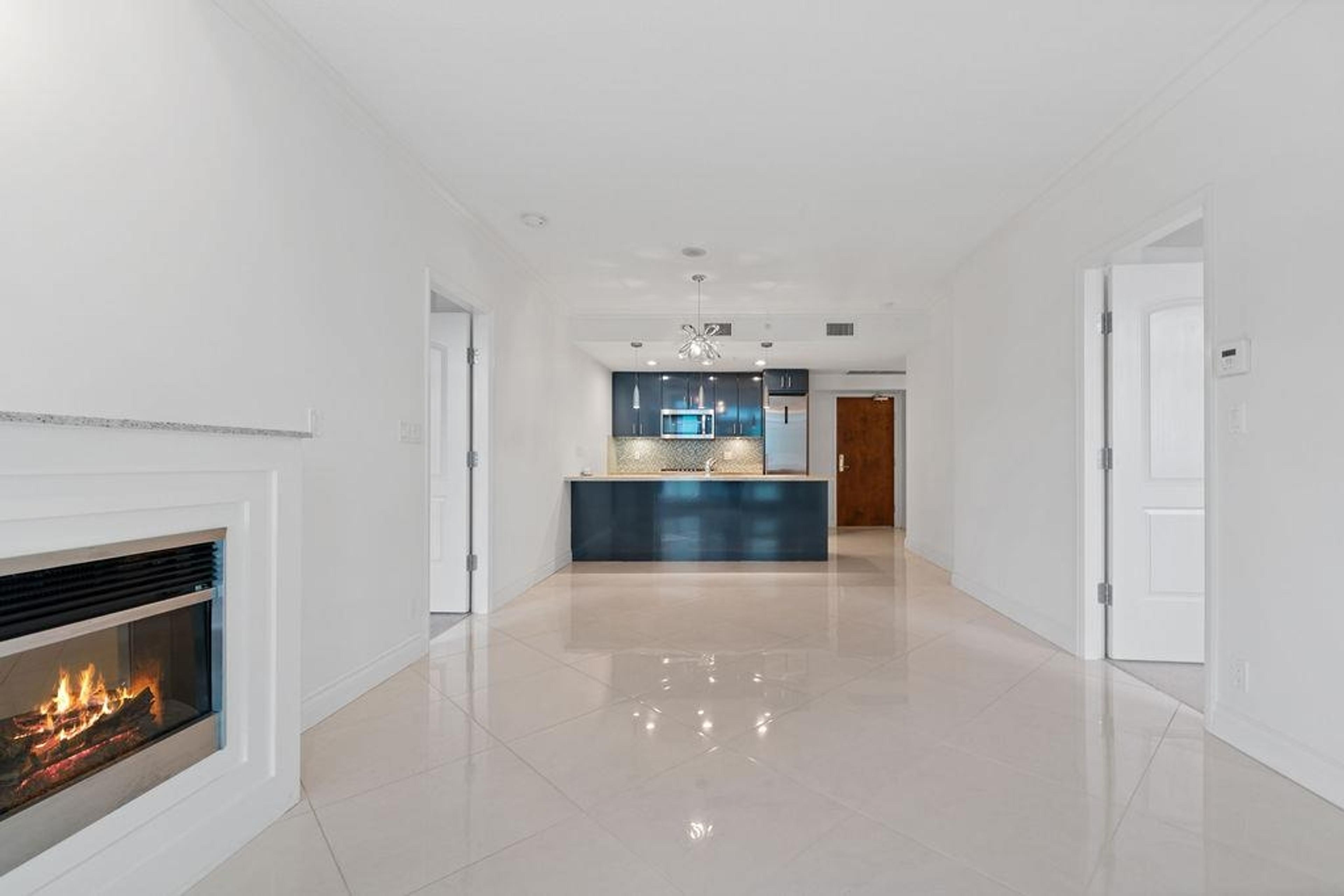 #403 162 VICTORY SHIP WAY - 8