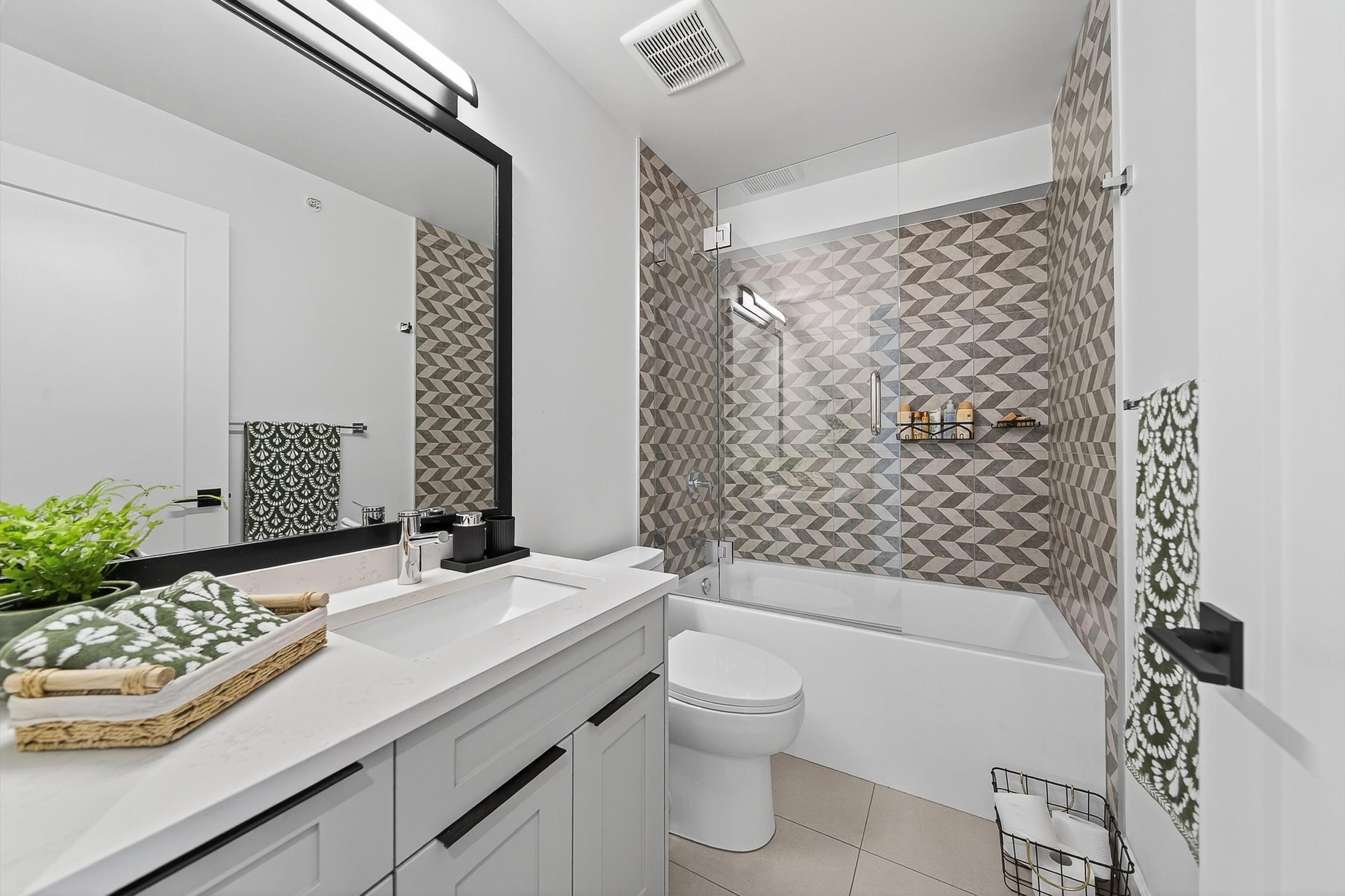 #16 5476 BRYDON CRESCENT - 23