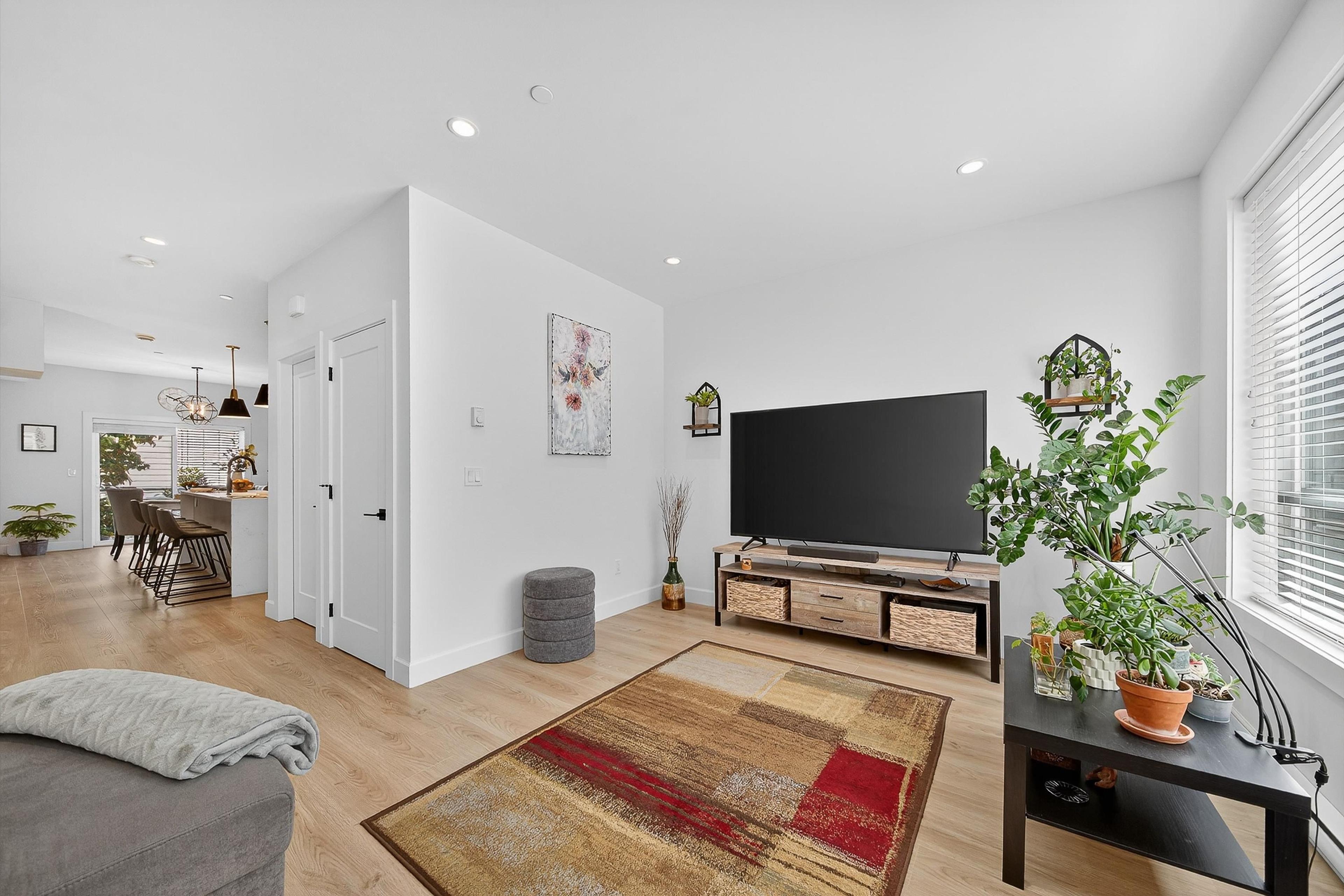 #16 5476 BRYDON CRESCENT - 16