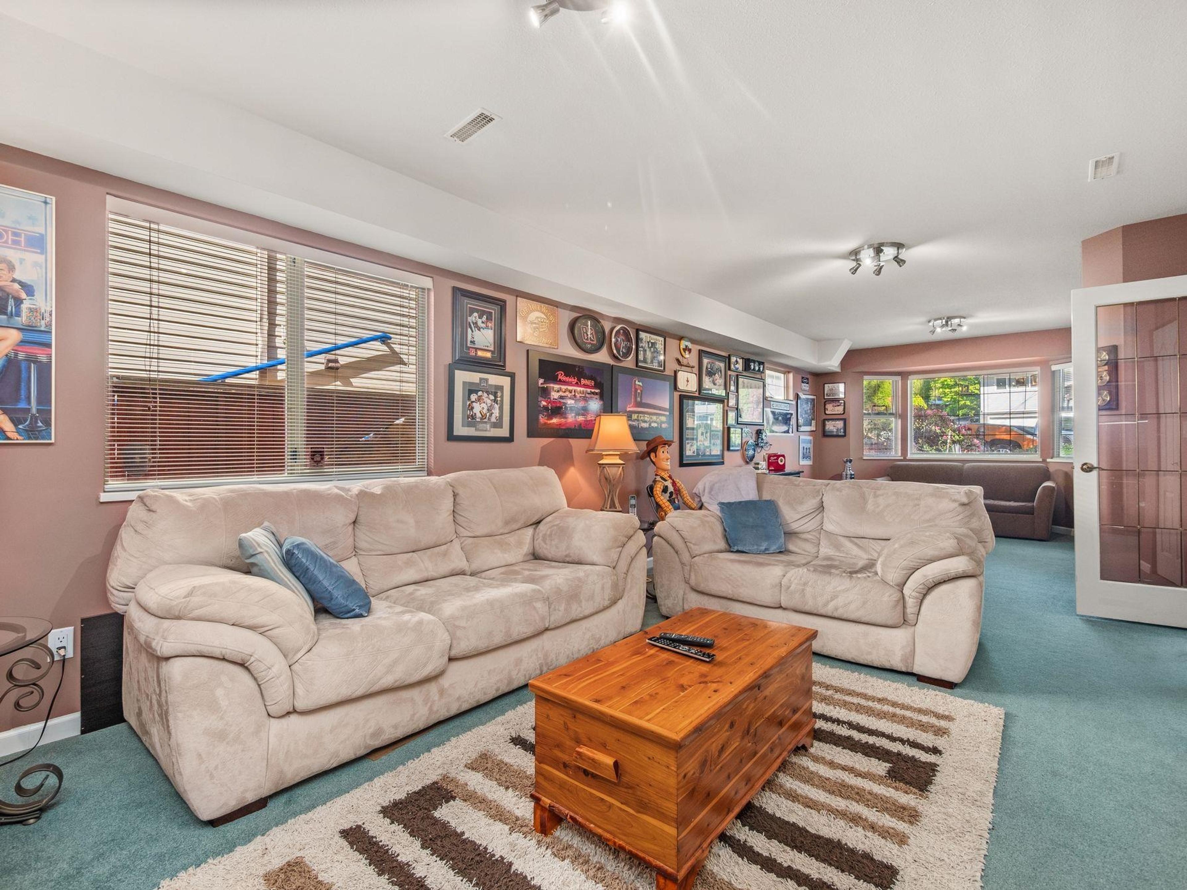 7937 BURDOCK STREET - 23