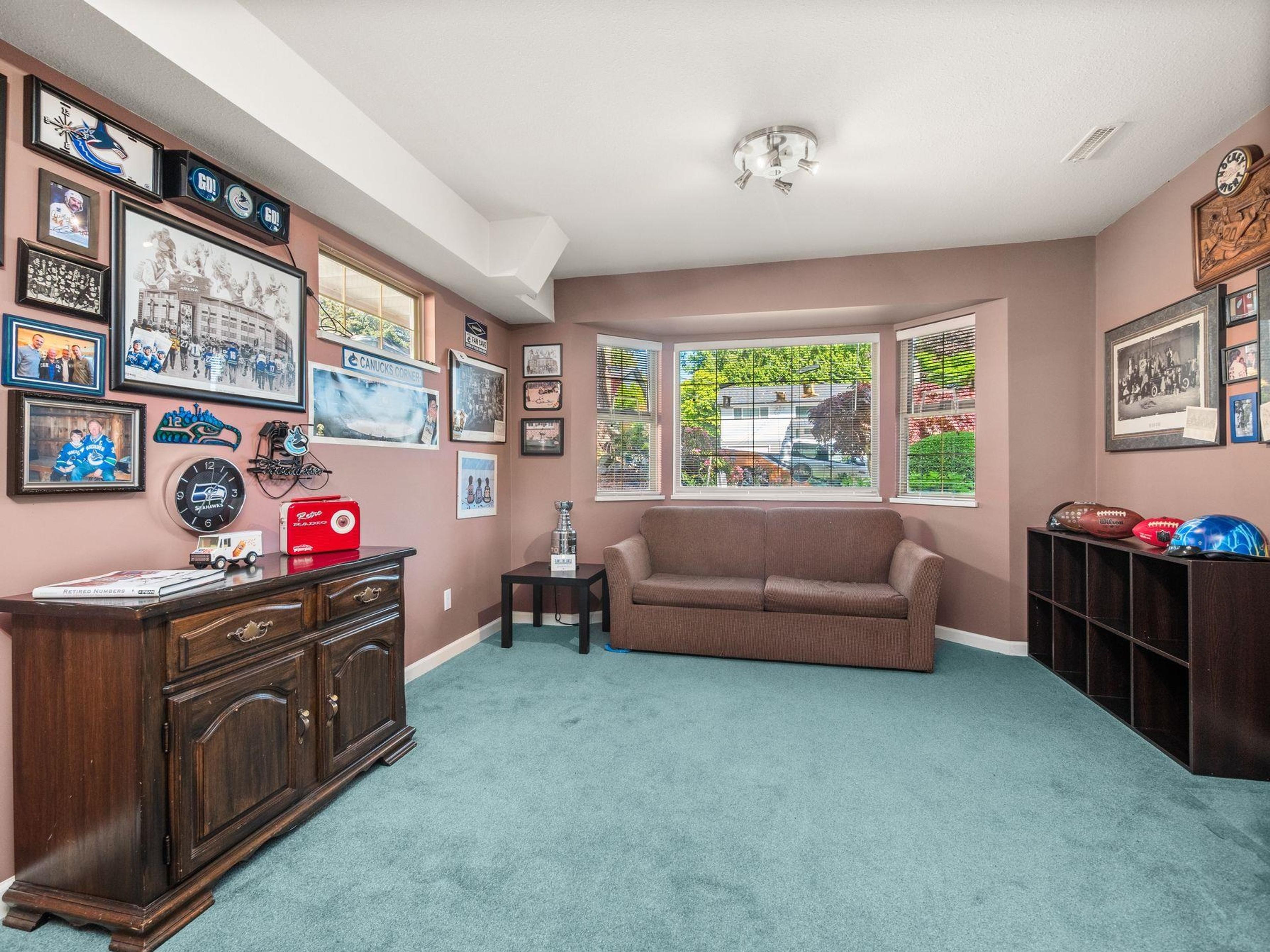 7937 BURDOCK STREET - 24