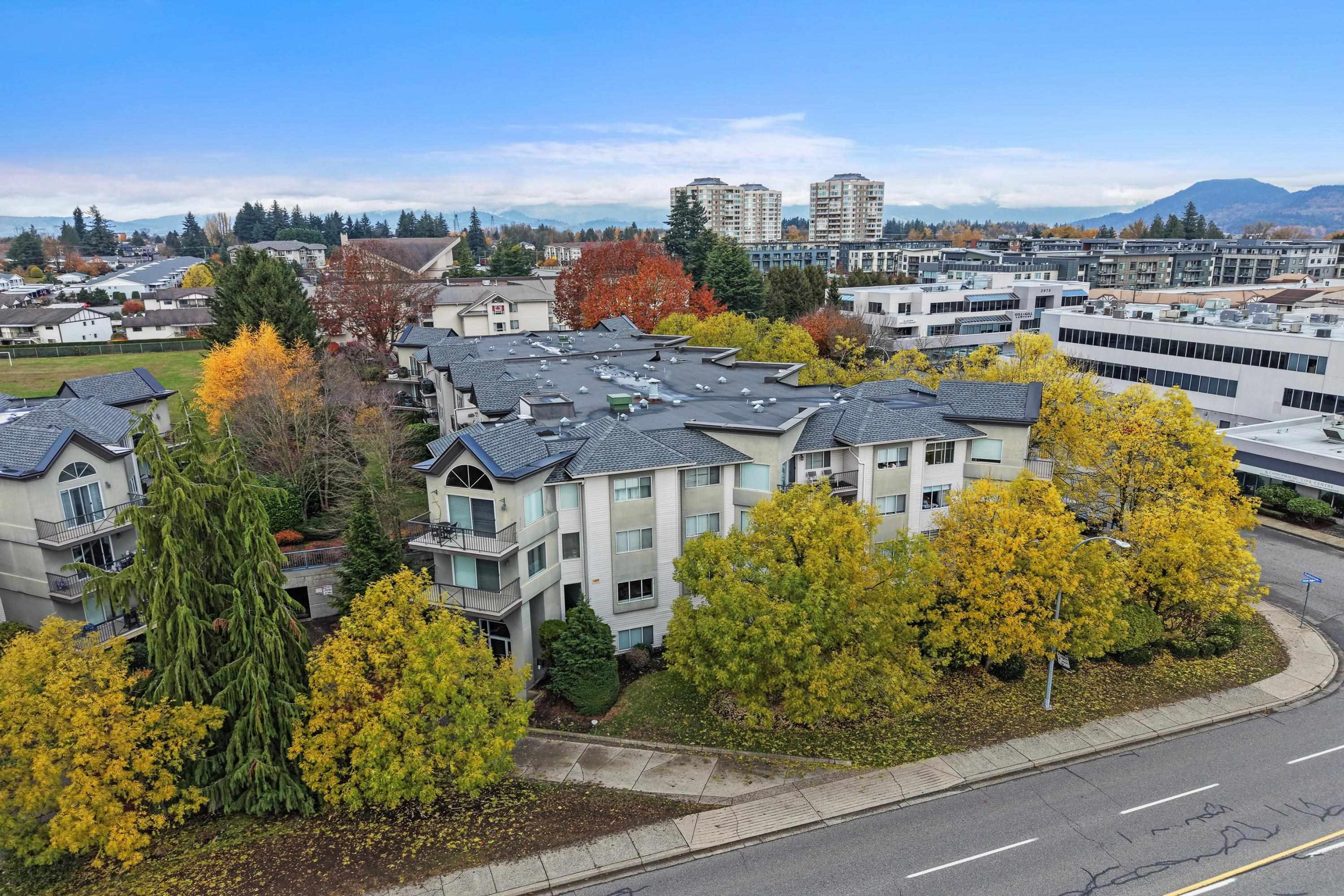 #106 32725 GEORGE FERGUSON WAY - Image 3