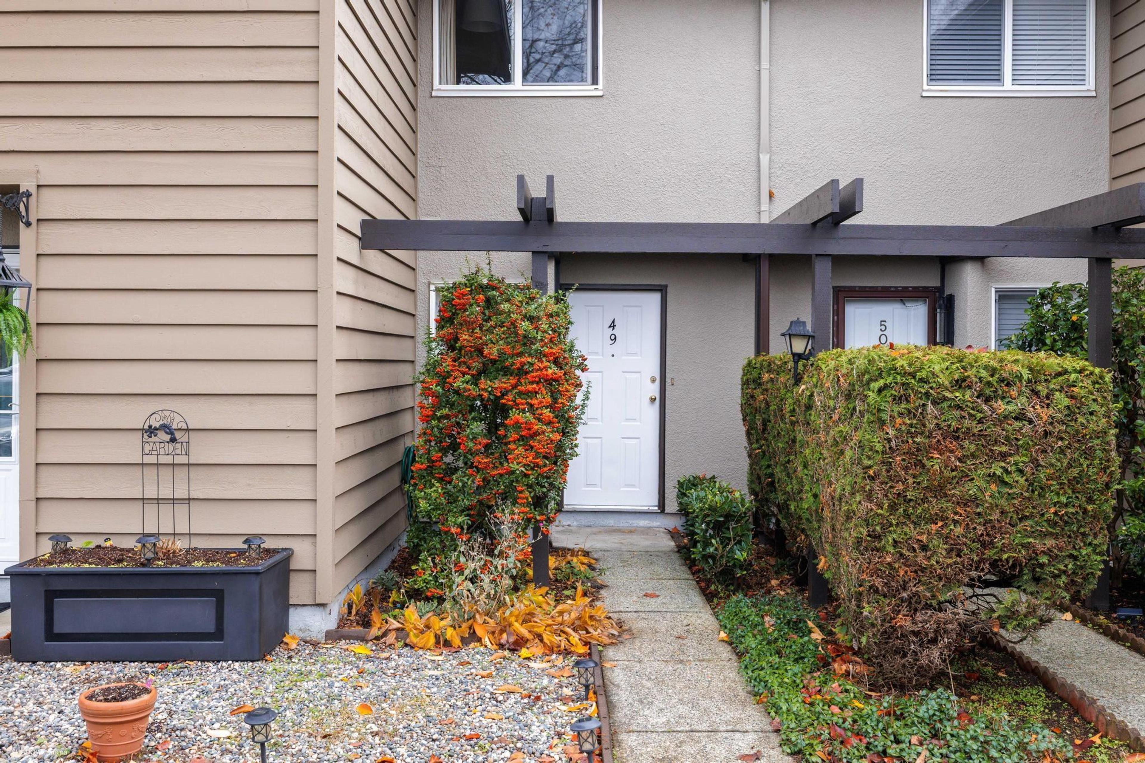 11160 Kingsgrove Avenue, Richmond - Exteriors - Photo 2