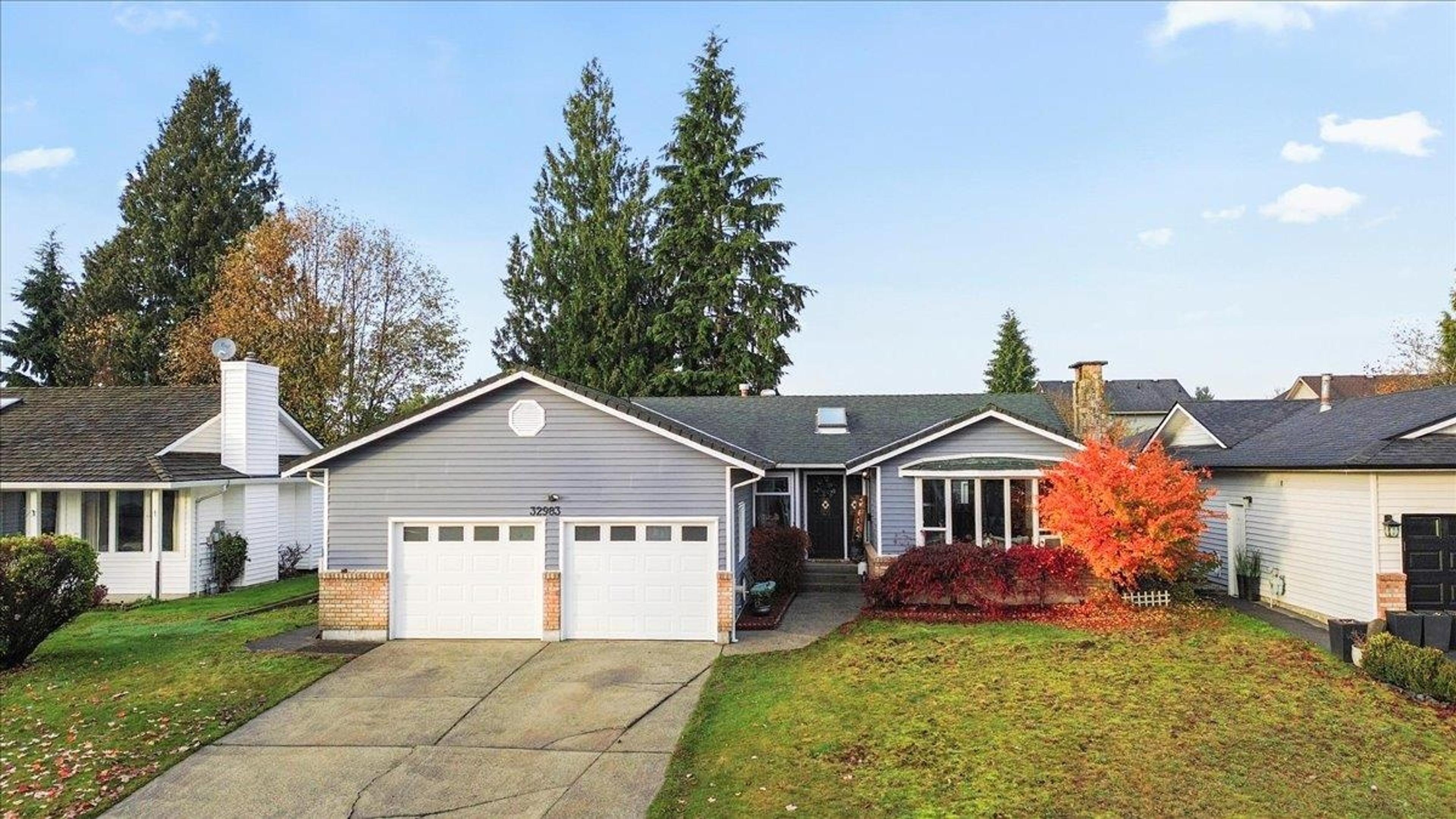 32983 WHIDDEN AVENUE - Image 2