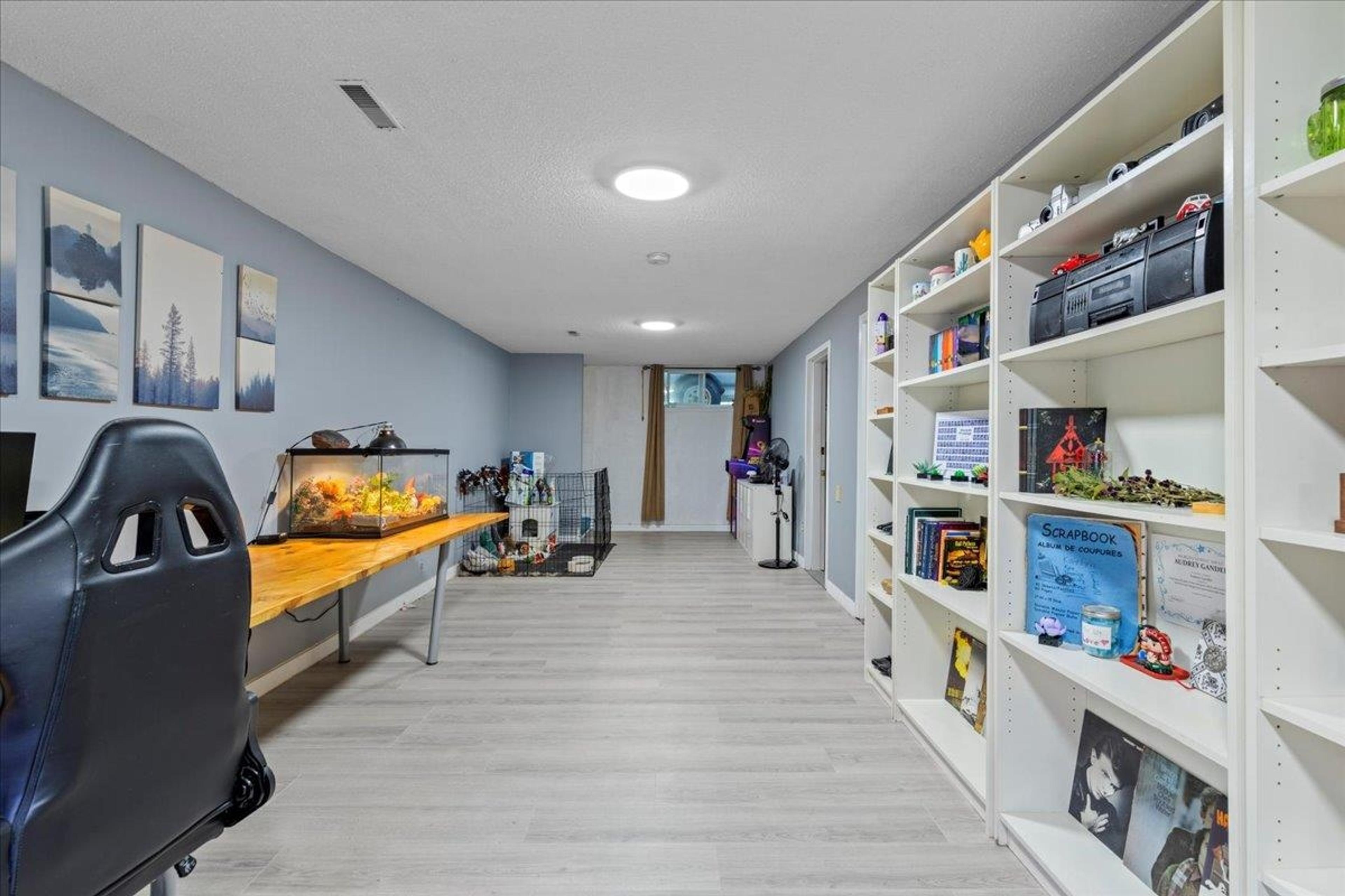 32983 WHIDDEN AVENUE - 29