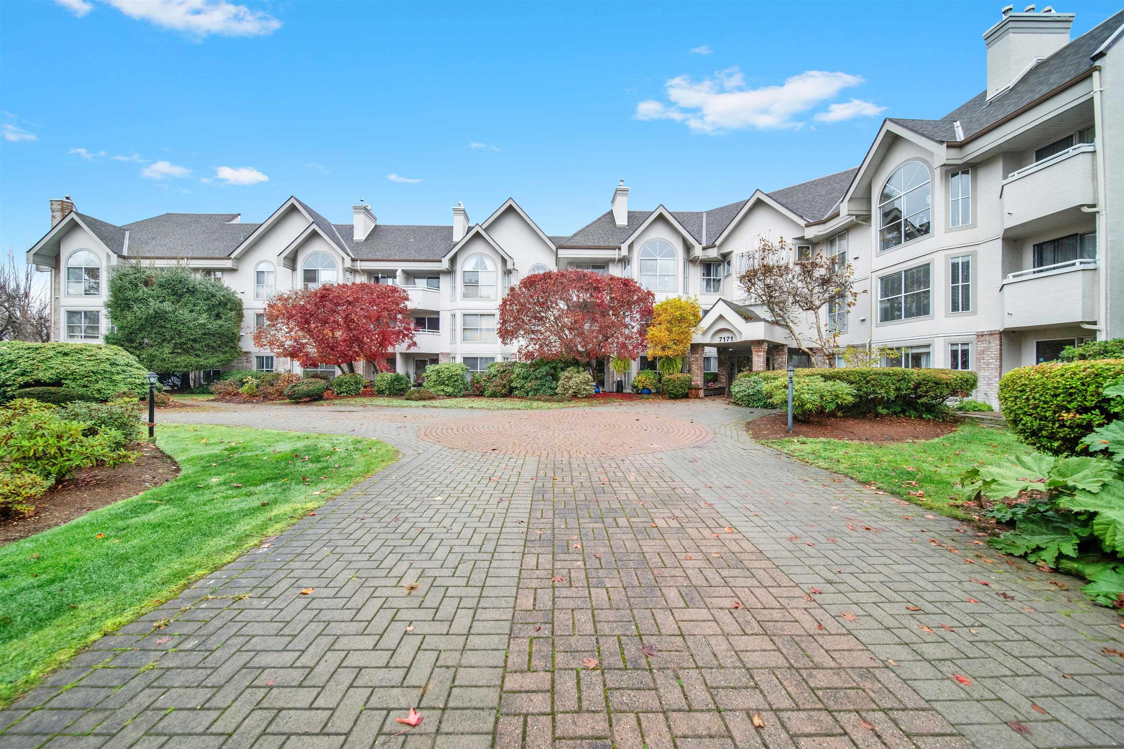 7151 121 Street, Surrey - Exteriors - Full Complex View - Photo 5