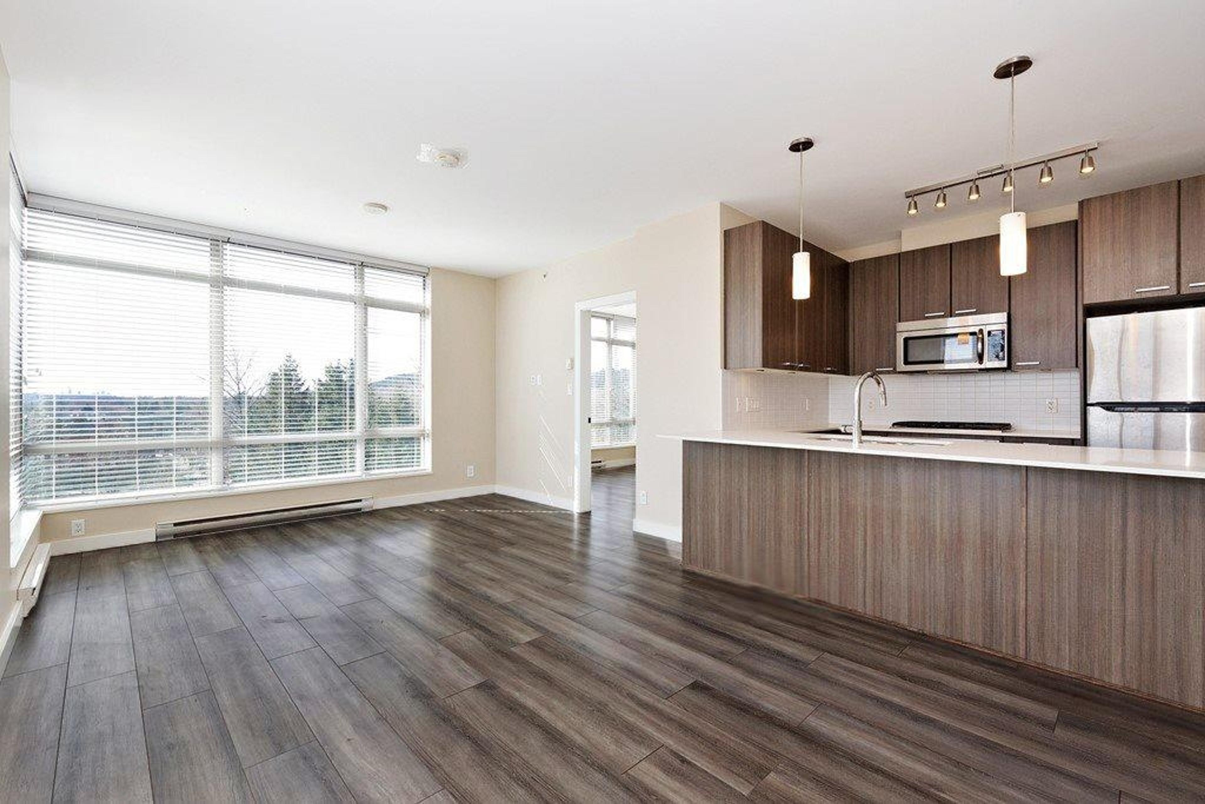 #708 2789 SHAUGHNESSY STREET - Image 2