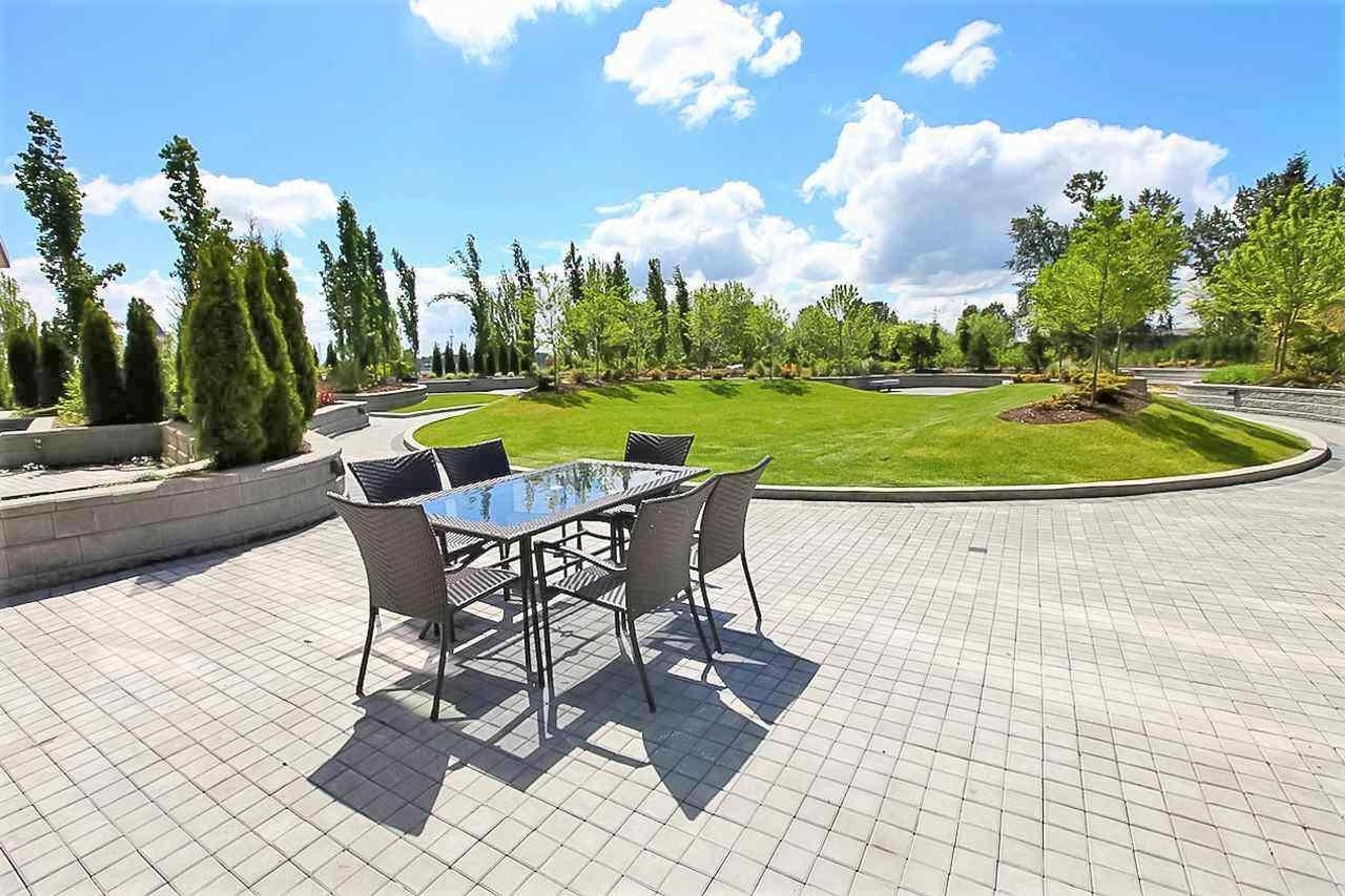 #708 2789 SHAUGHNESSY STREET - 26