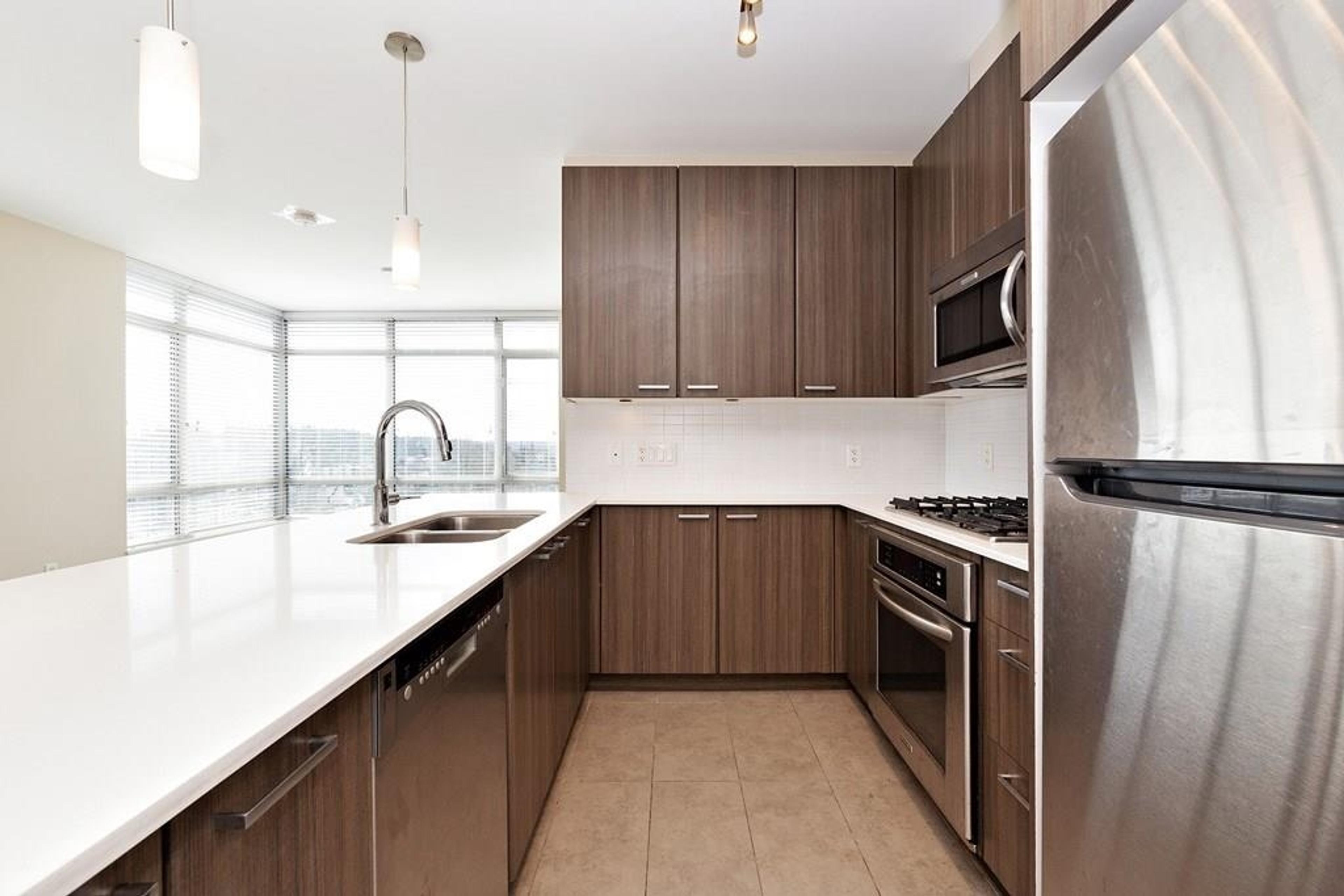 #708 2789 SHAUGHNESSY STREET - 9