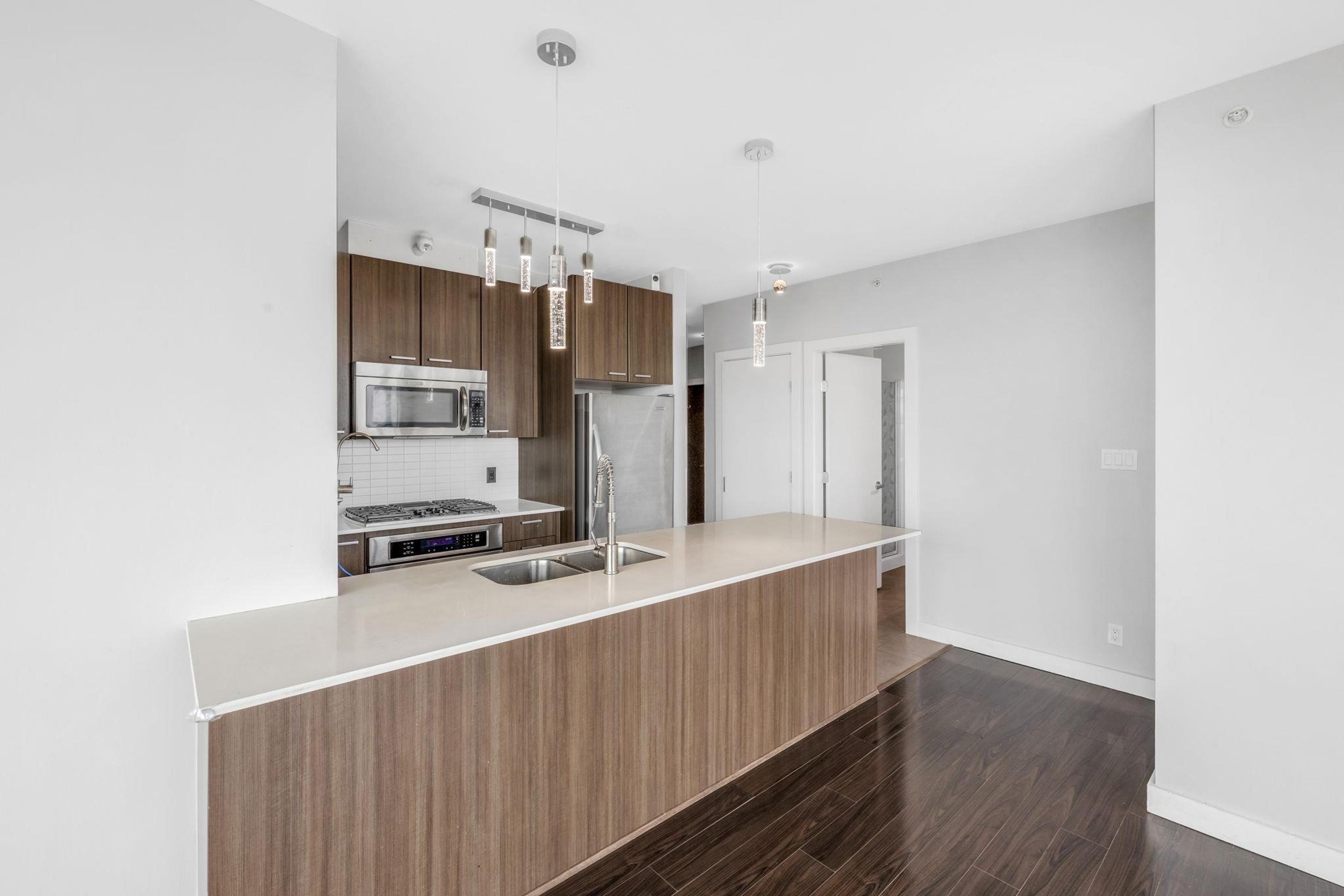 #708 2789 SHAUGHNESSY STREET - 10