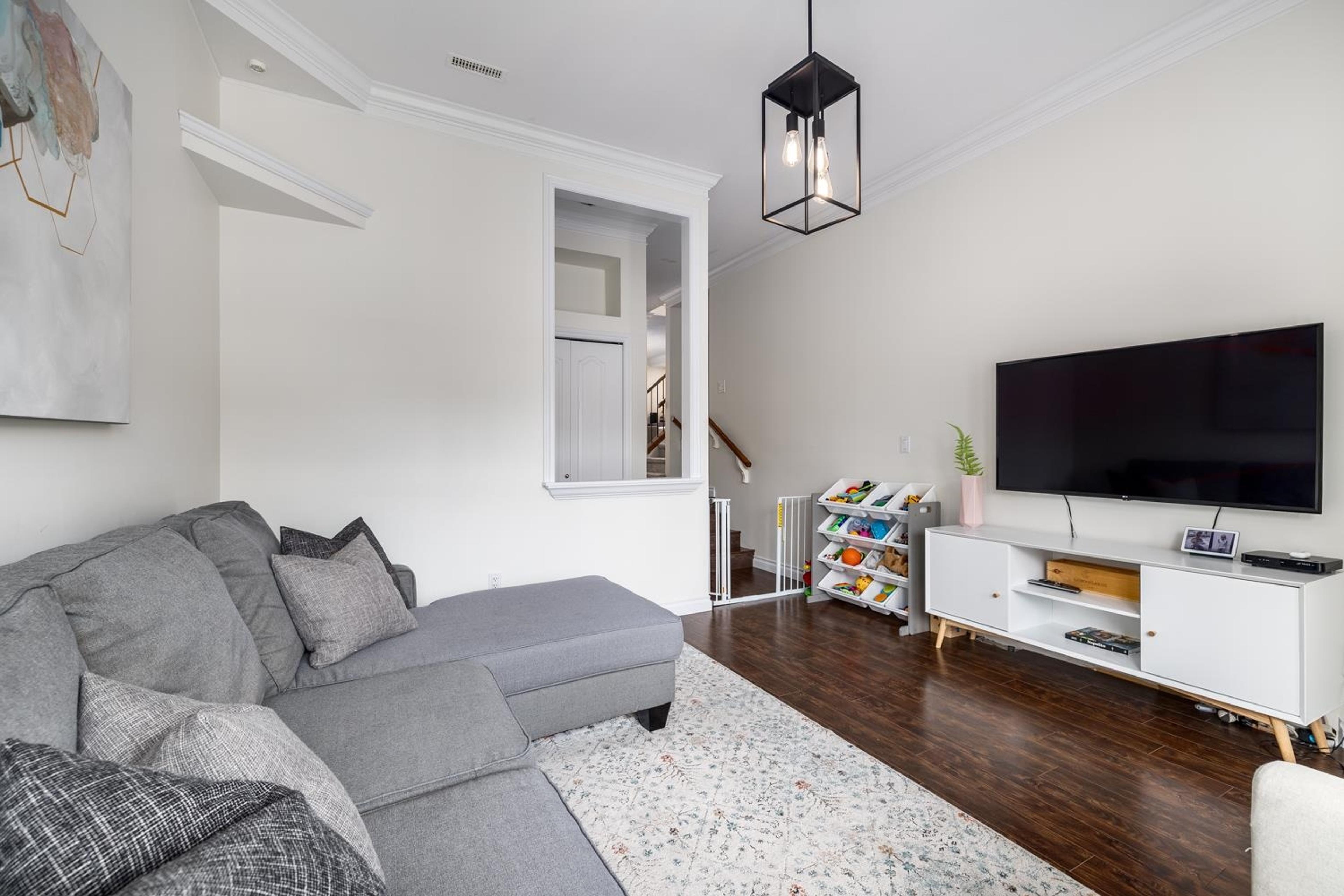 #102 8888 216 STREET - 5