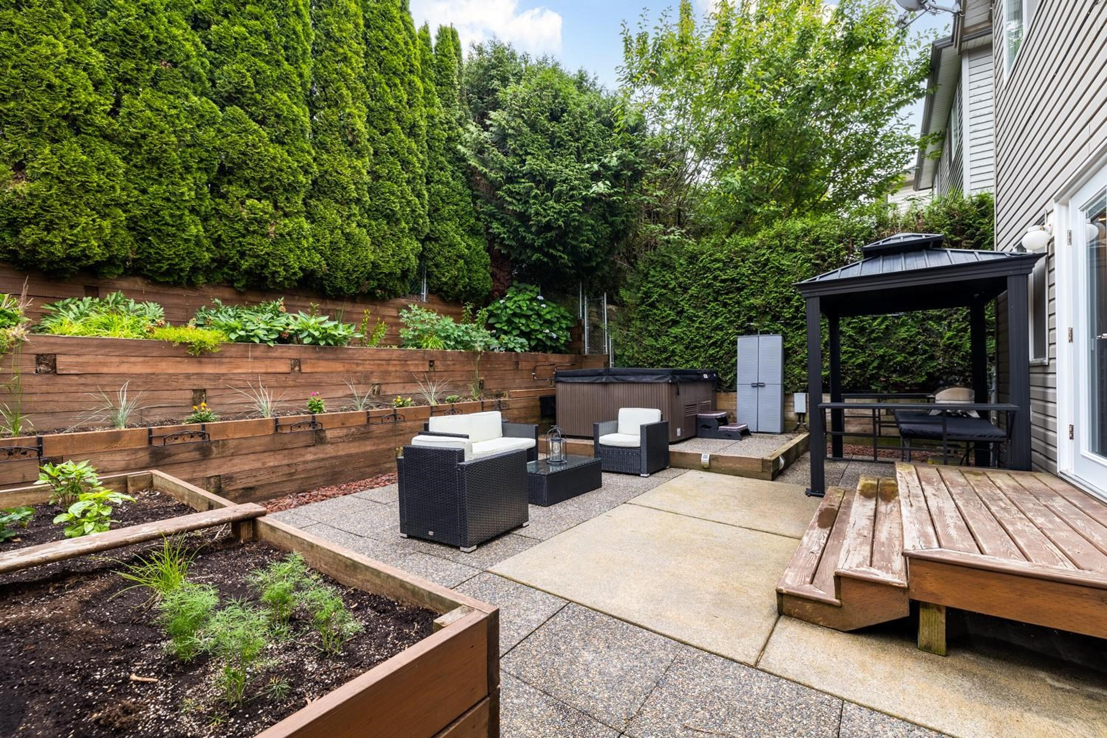 #102 8888 216 STREET - 9