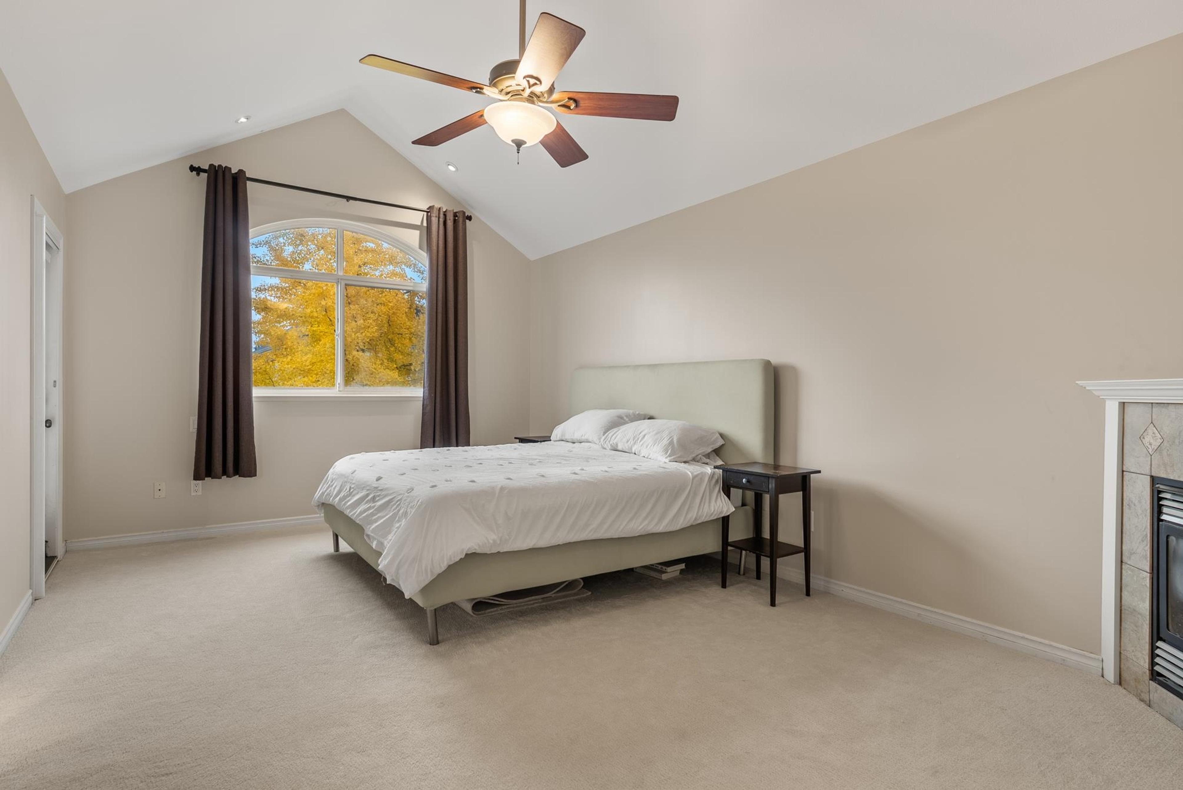 3880 GARRY STREET - 14