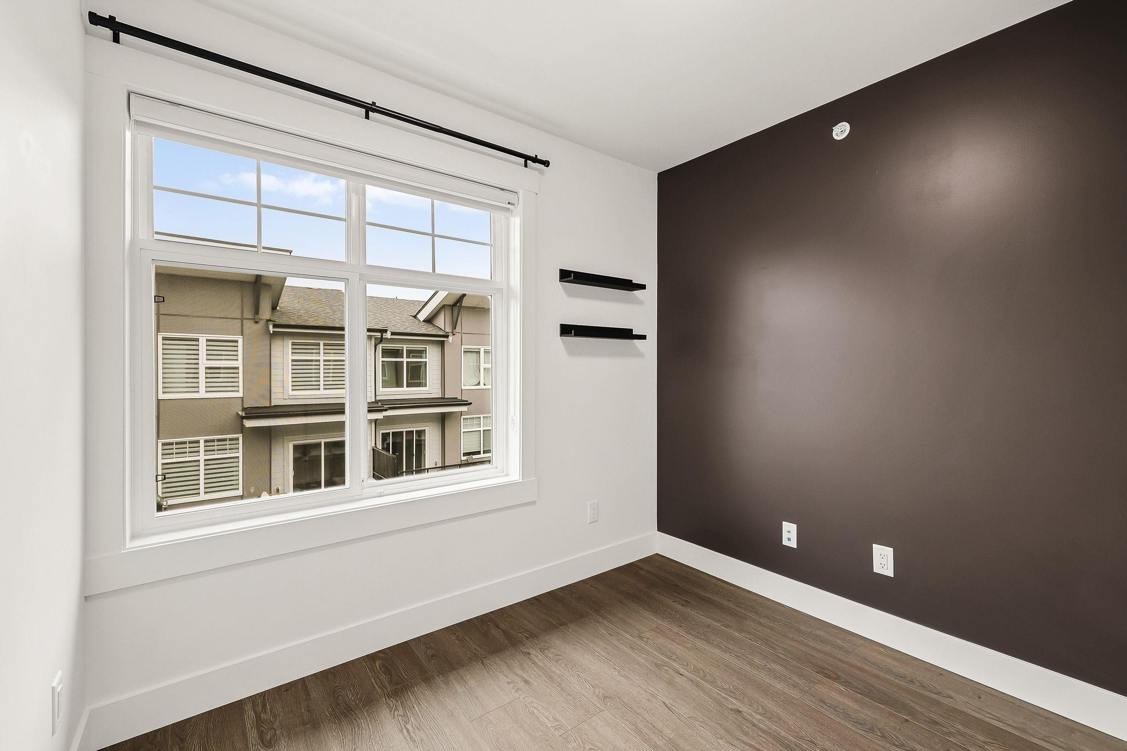 #17 22334 48 AVENUE - 20