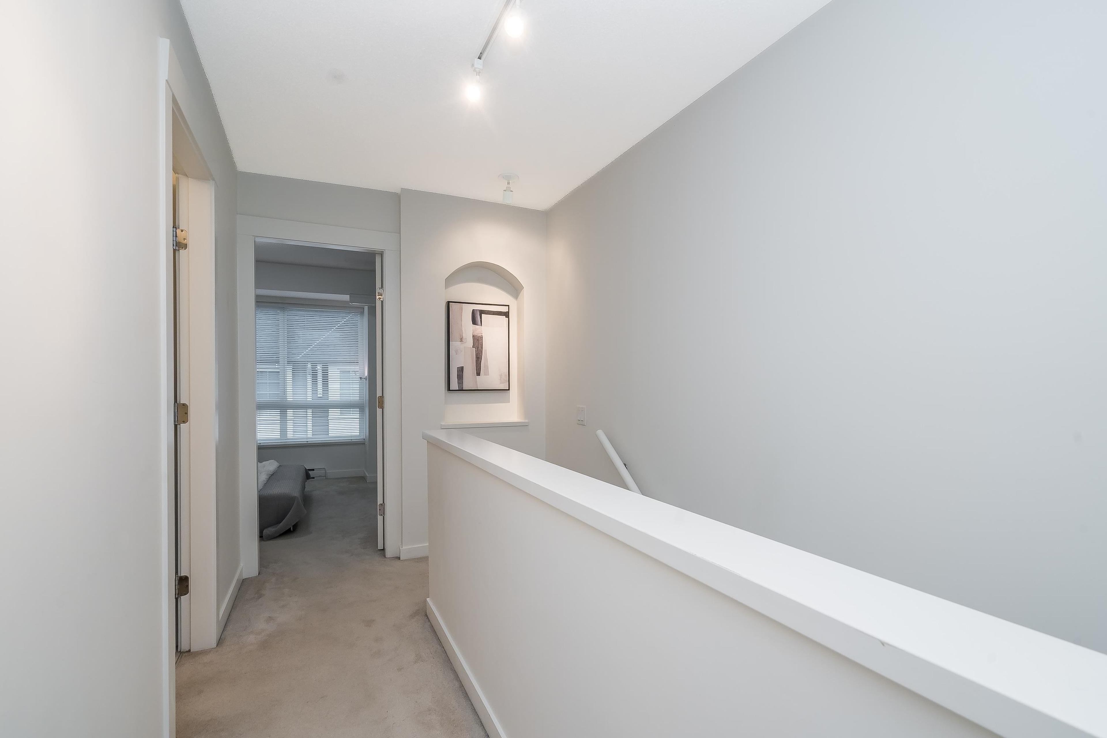 #60 8476 207A STREET - 17