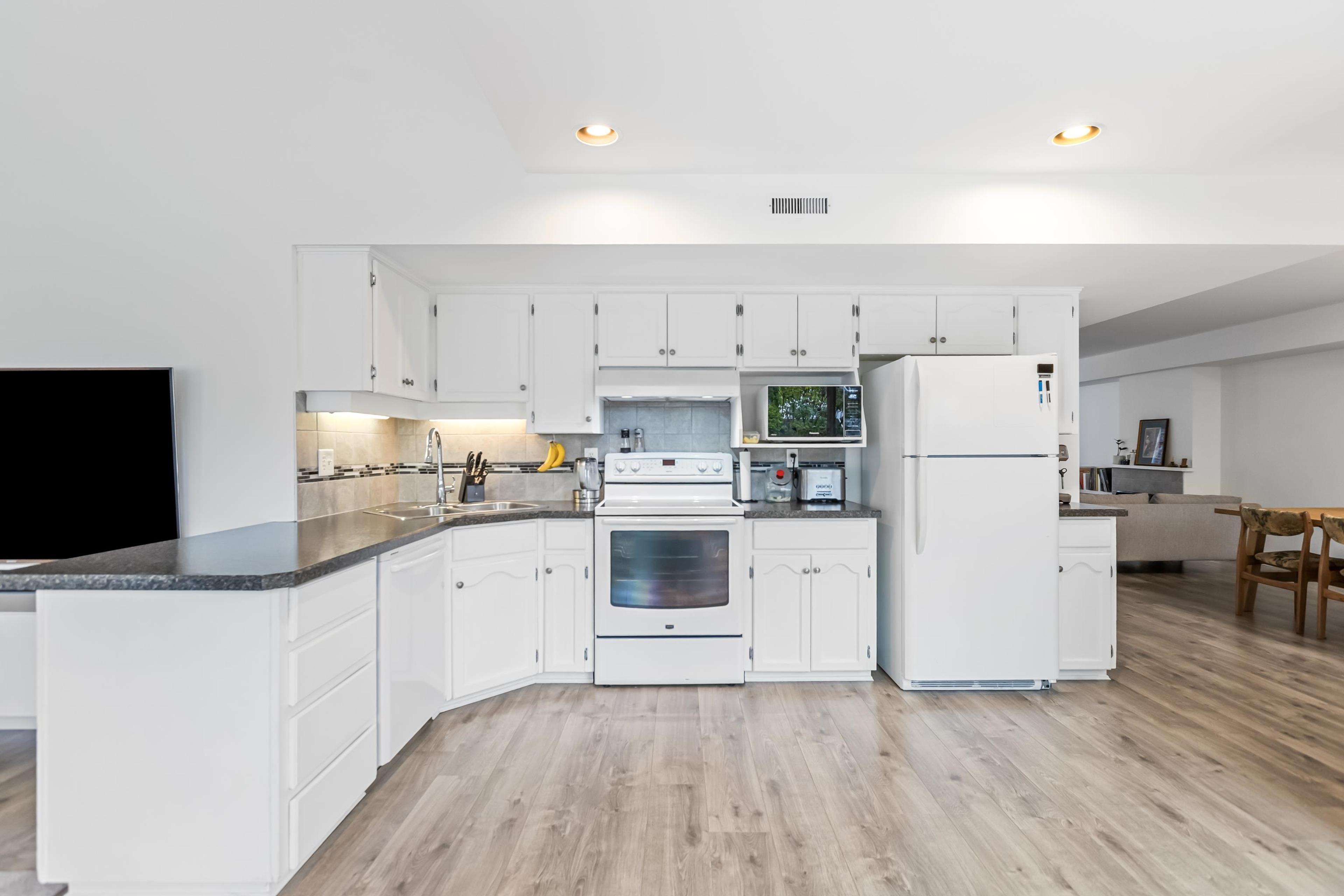 #30 32361 MCRAE AVENUE - 14