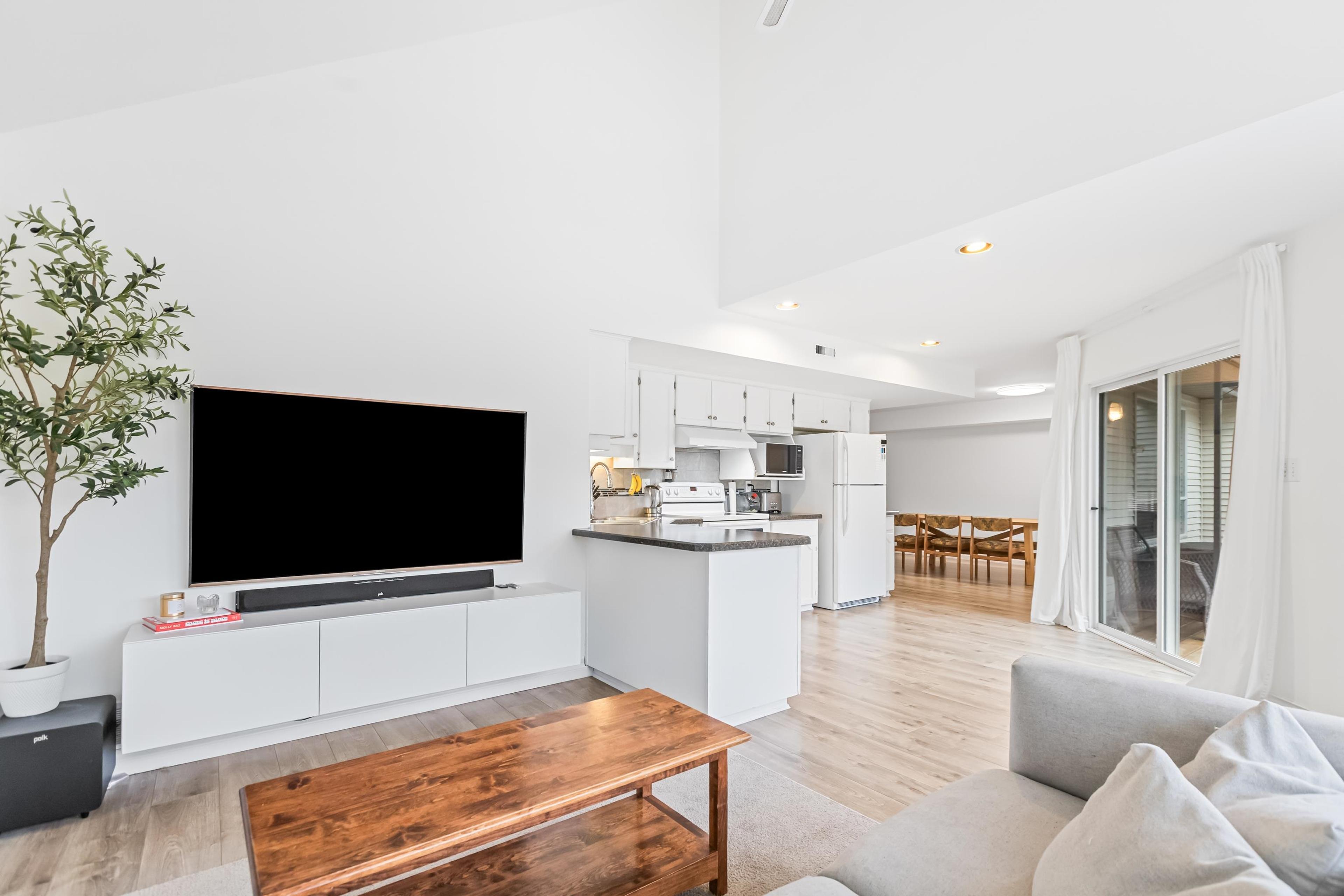 #30 32361 MCRAE AVENUE - 18