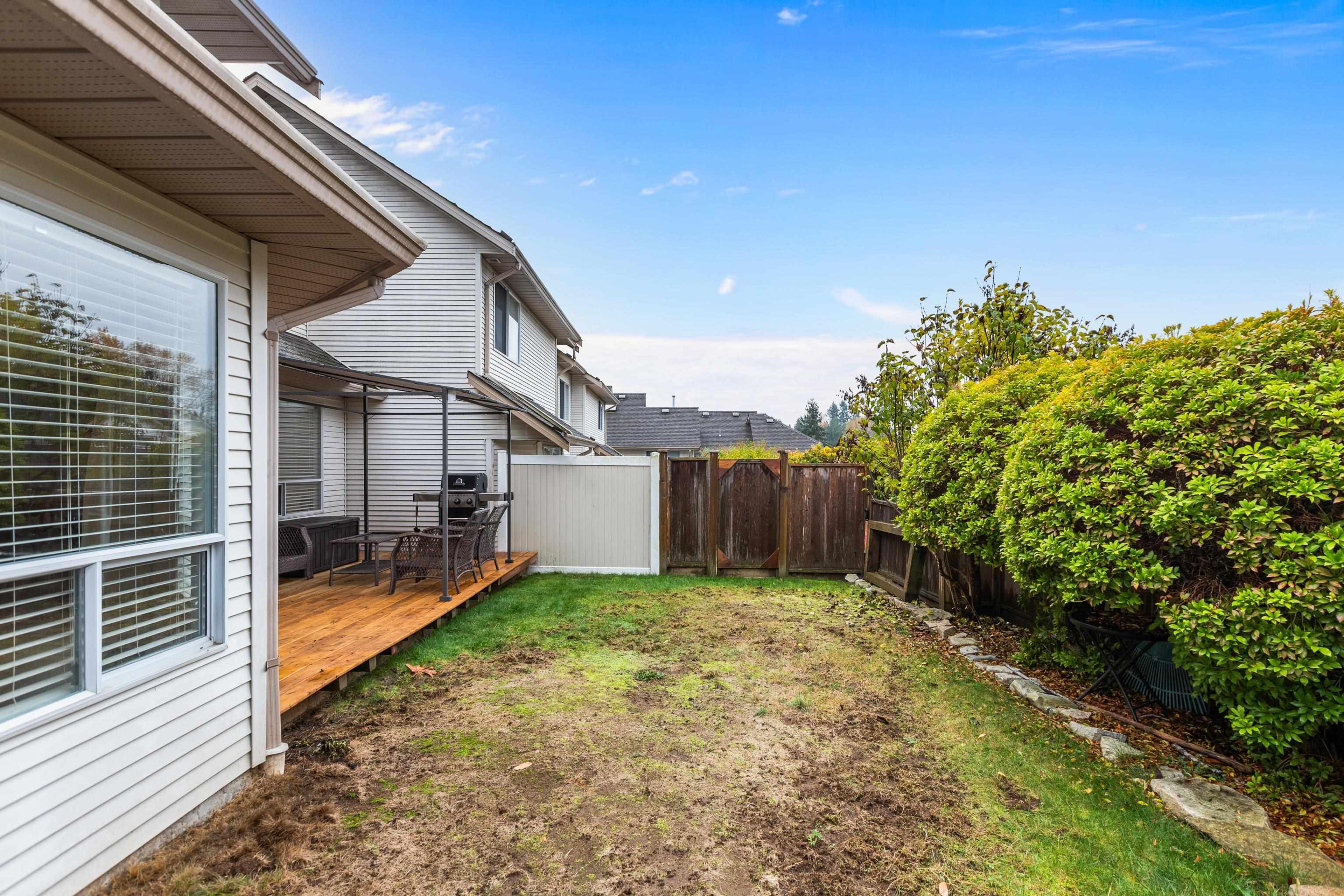 #30 32361 MCRAE AVENUE - 37