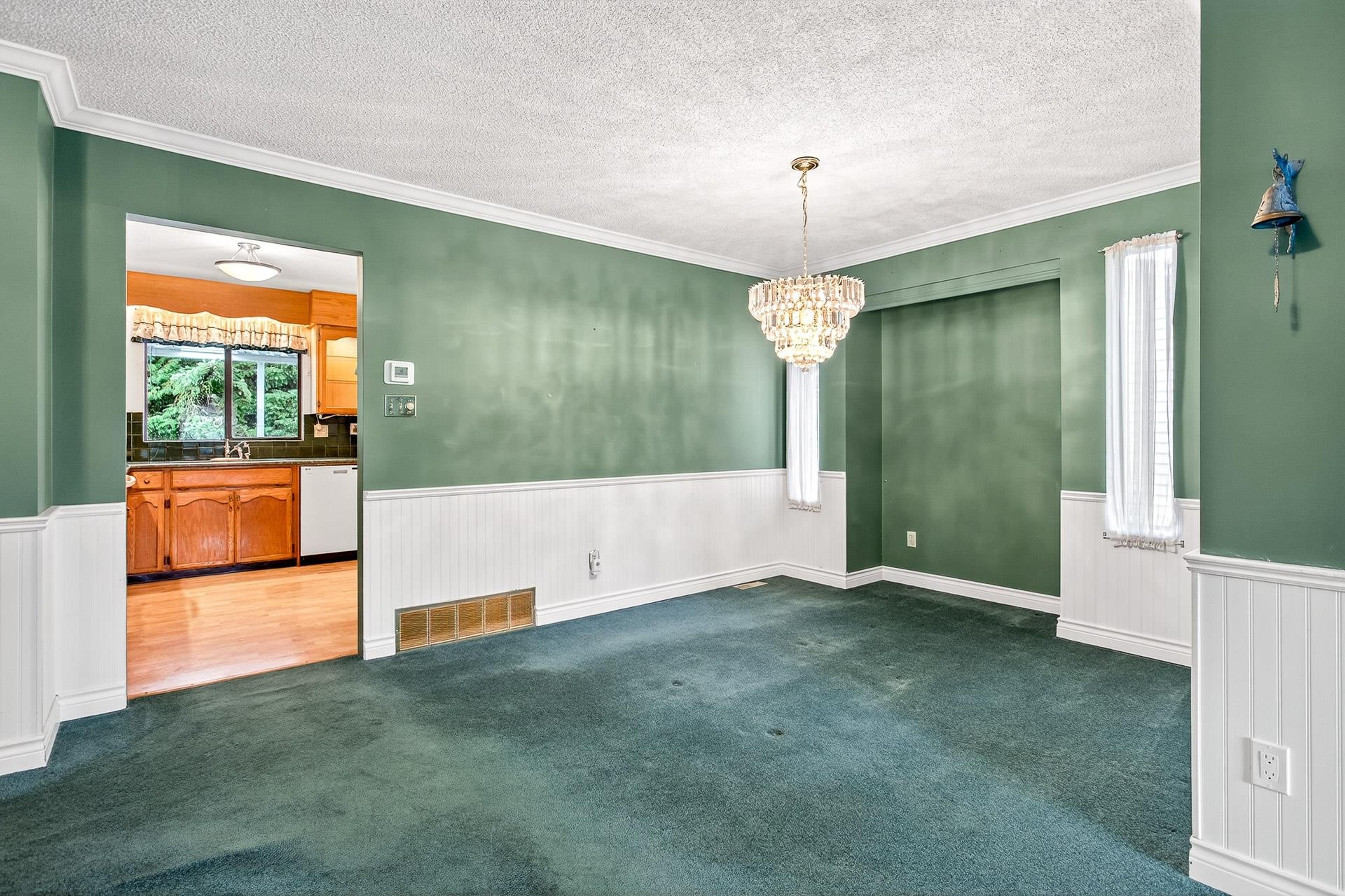 11918 BRUCE PLACE - 10