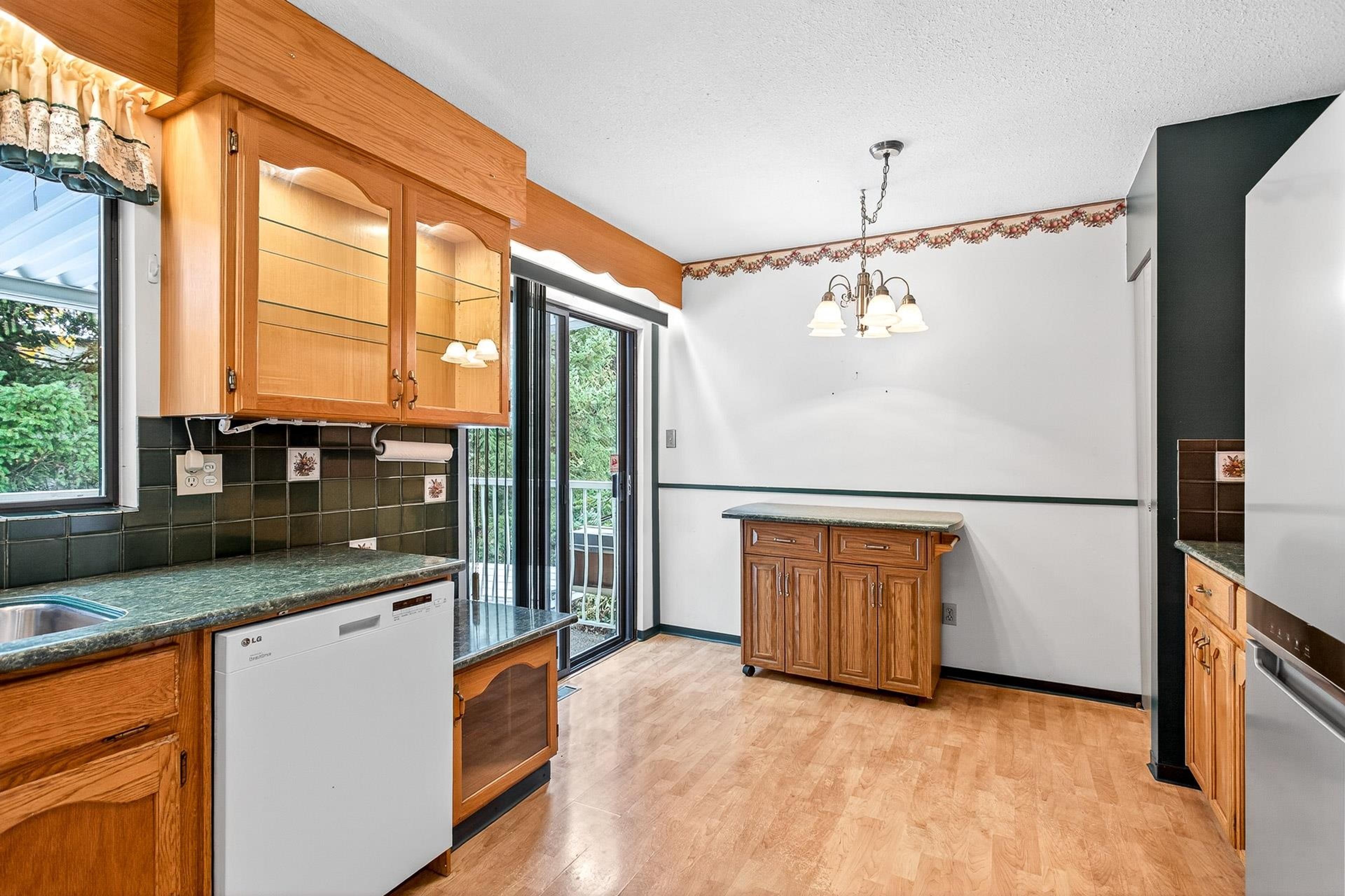 11918 BRUCE PLACE - 14