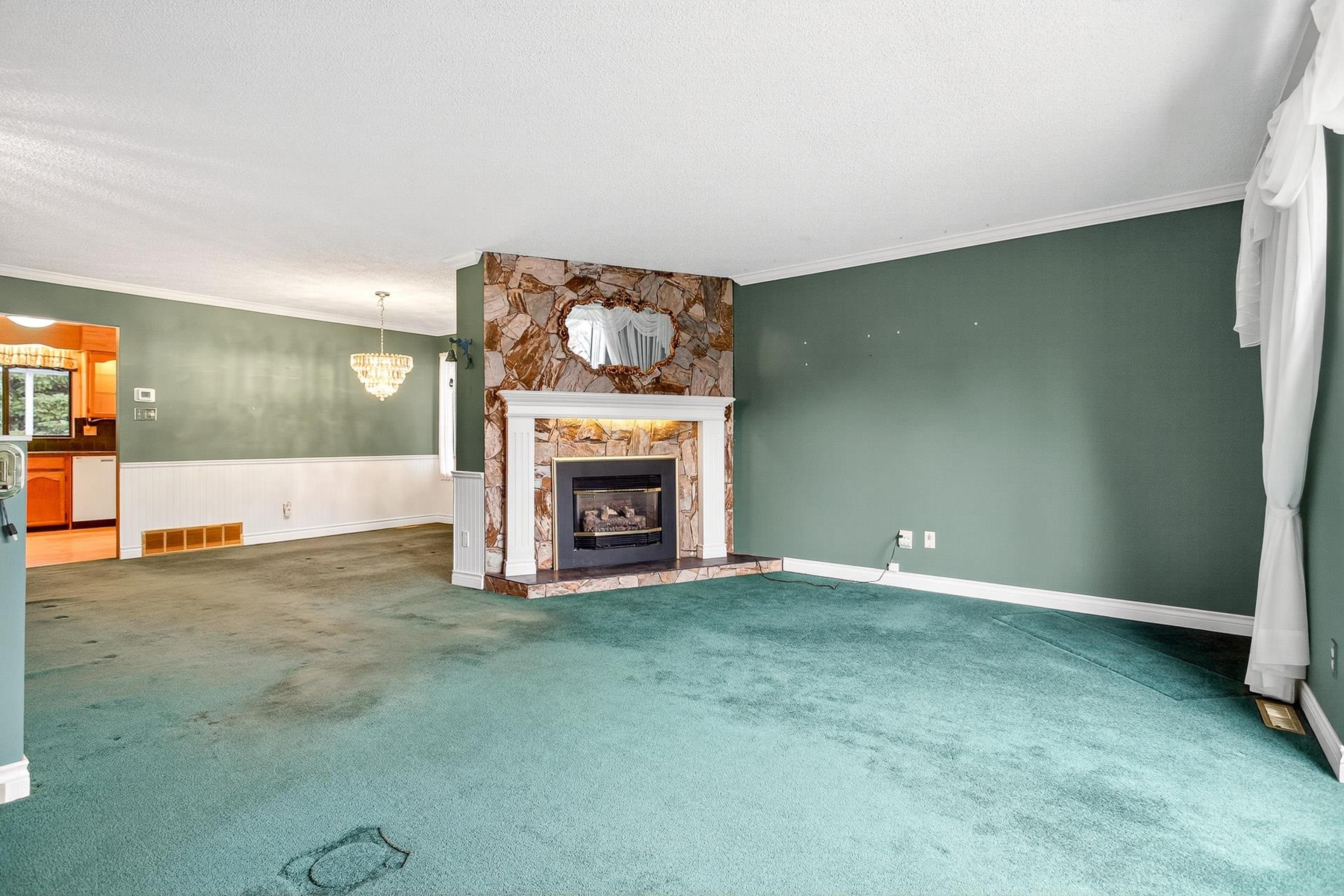 11918 BRUCE PLACE - 8