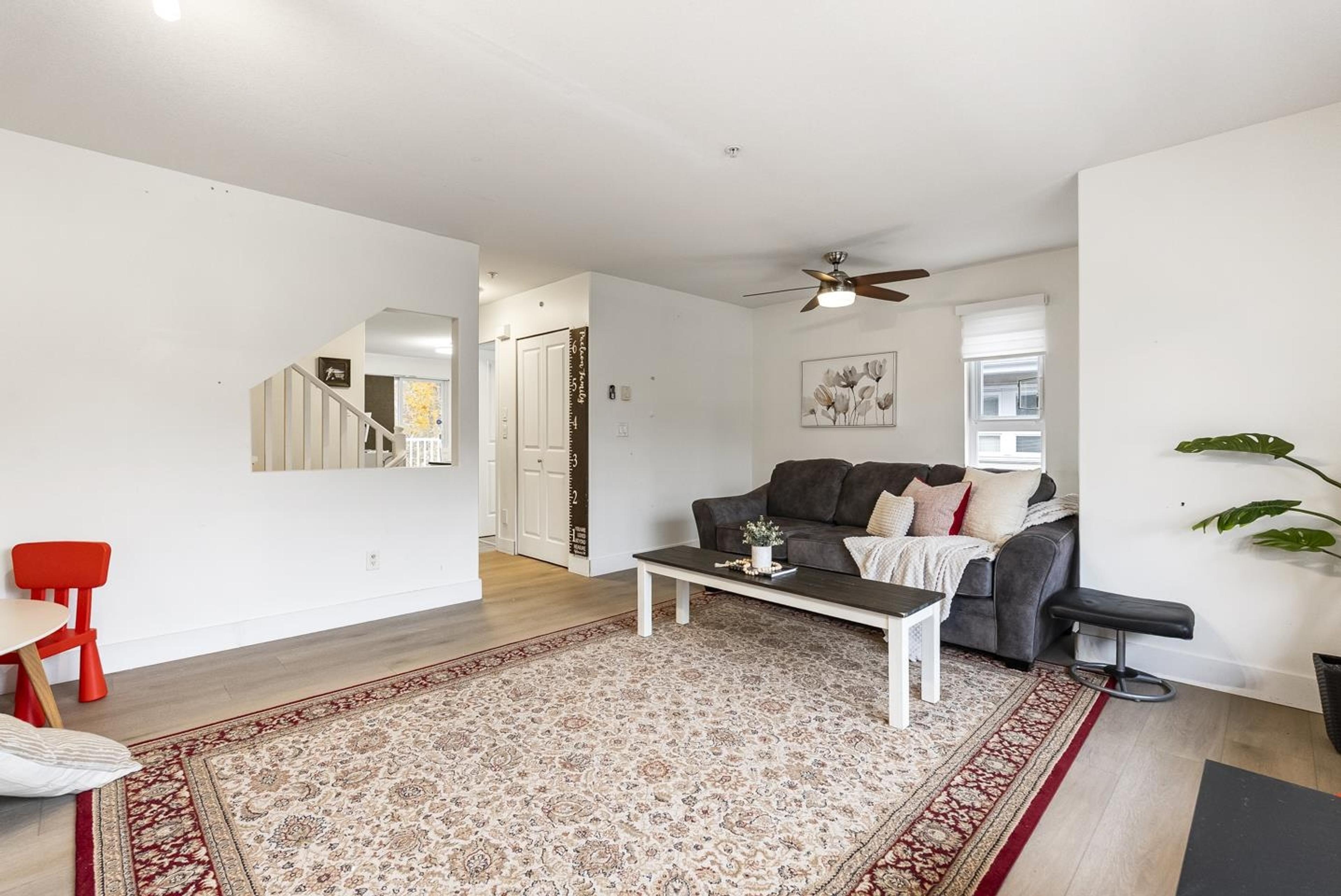 #18 5355 201A STREET - 6