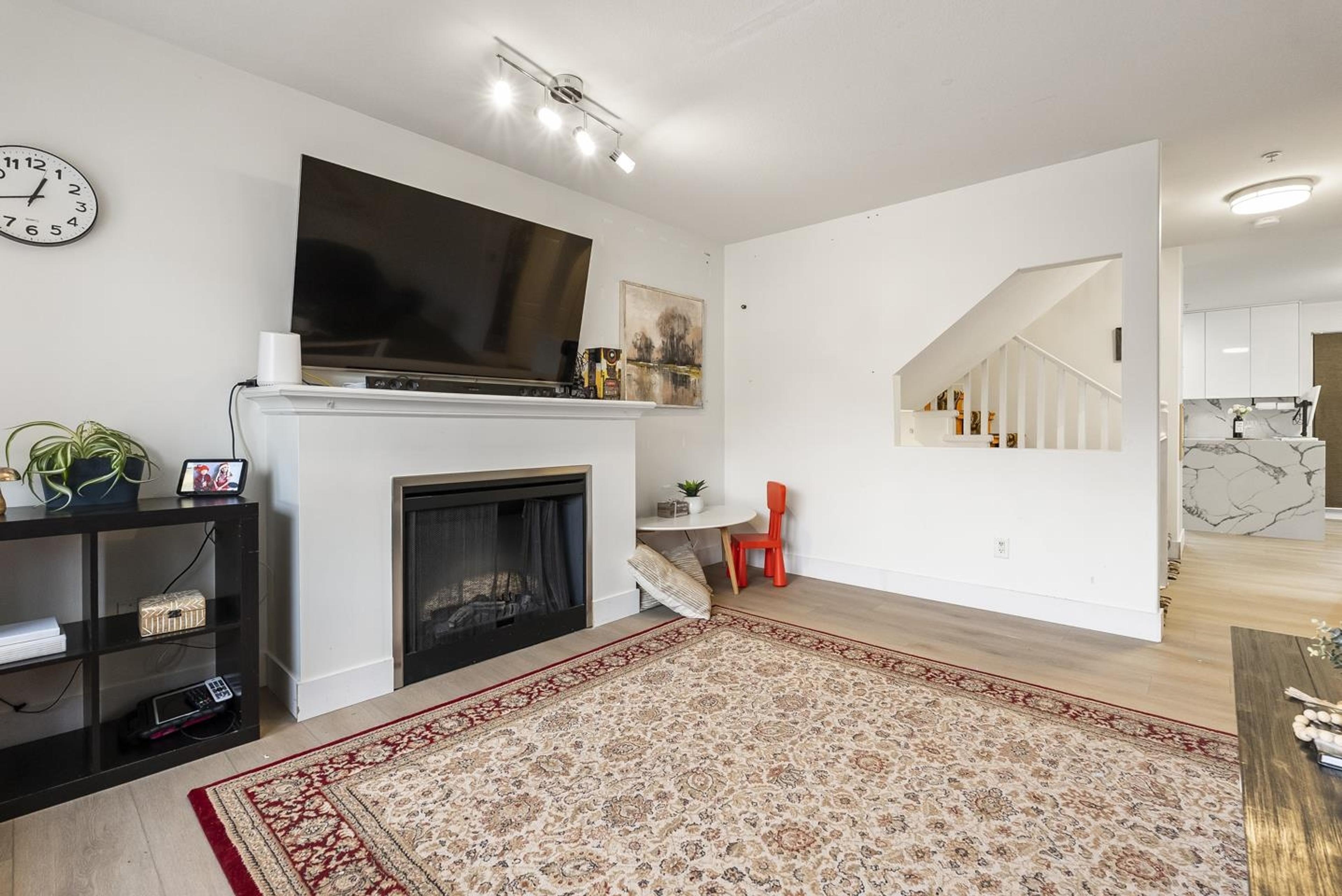 #18 5355 201A STREET - 5