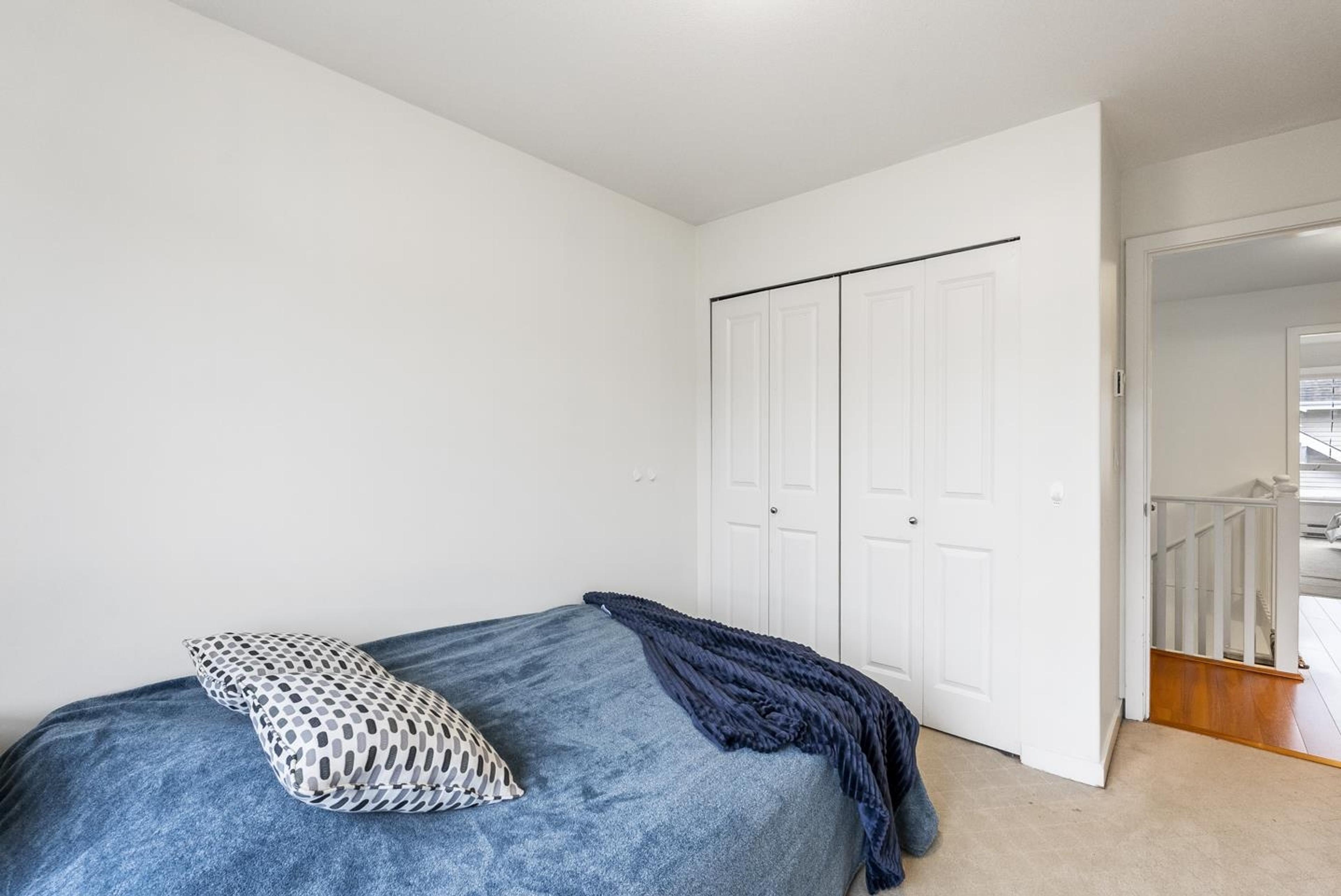 #18 5355 201A STREET - 20