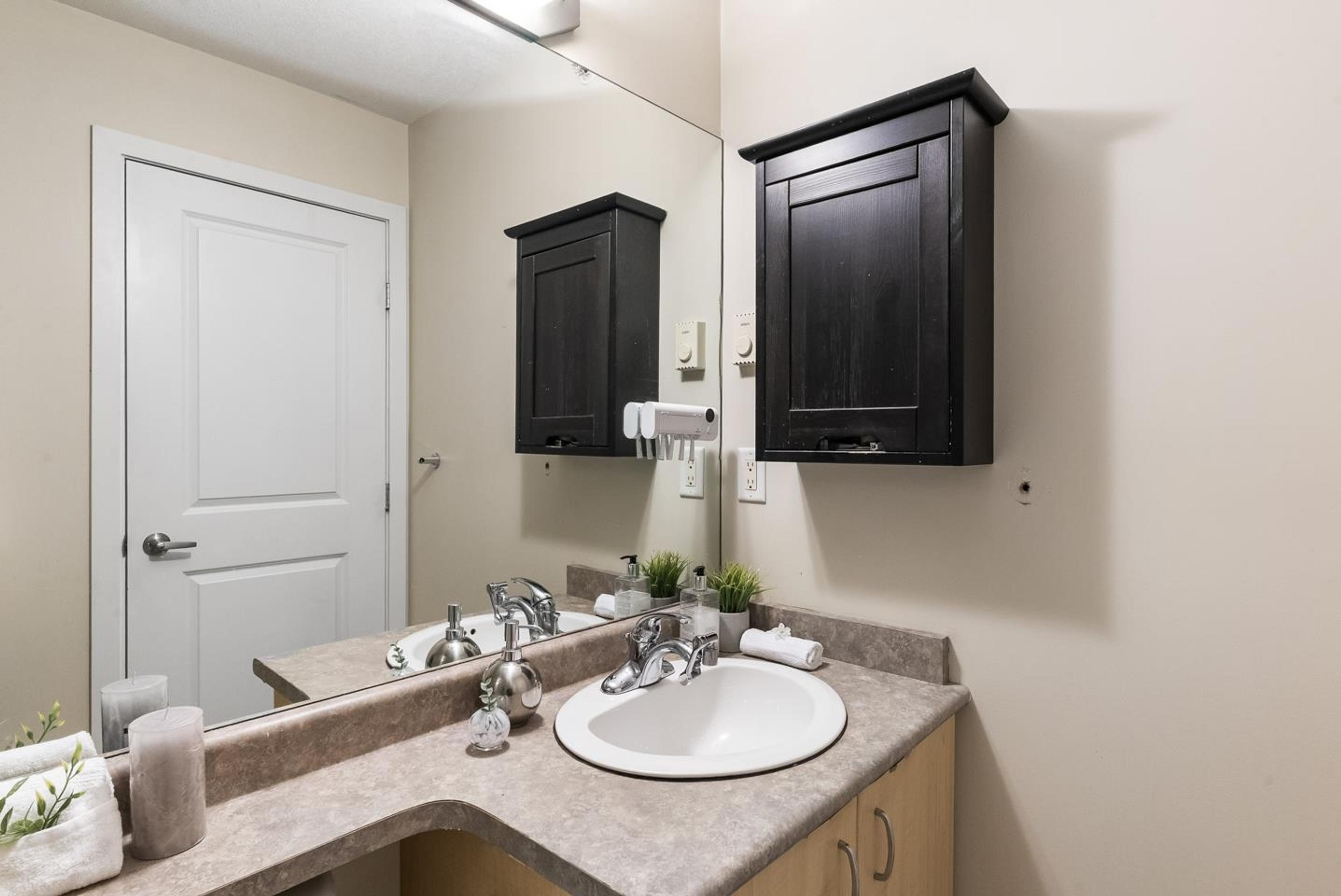 #18 5355 201A STREET - 18