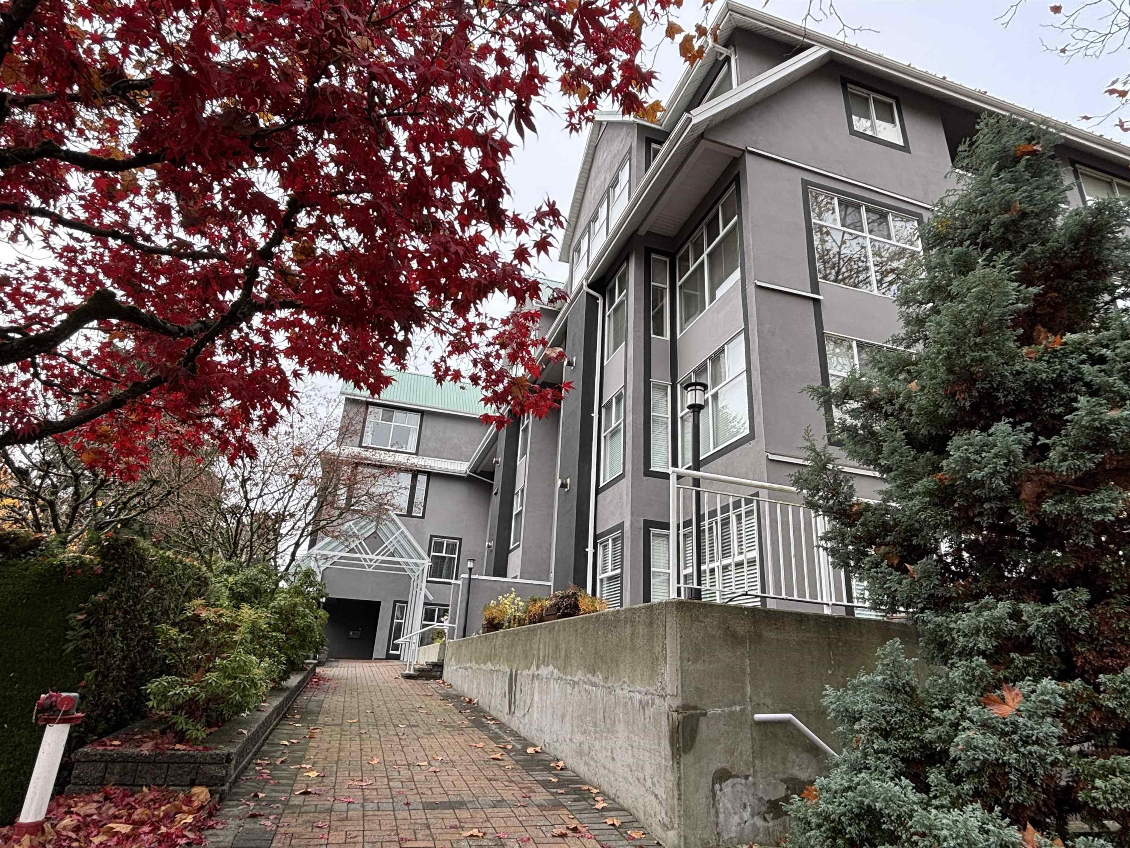 #208 11609 227 STREET - Main Image