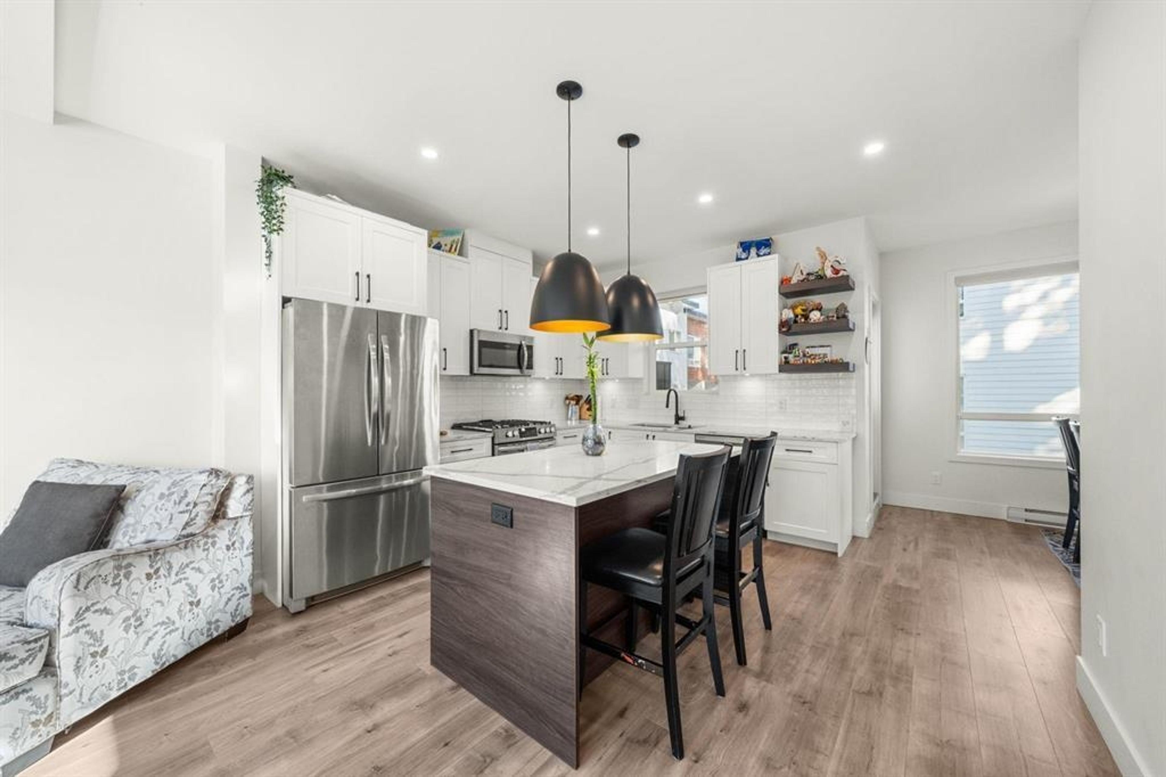 #5 27640 LANTERN AVENUE - 7