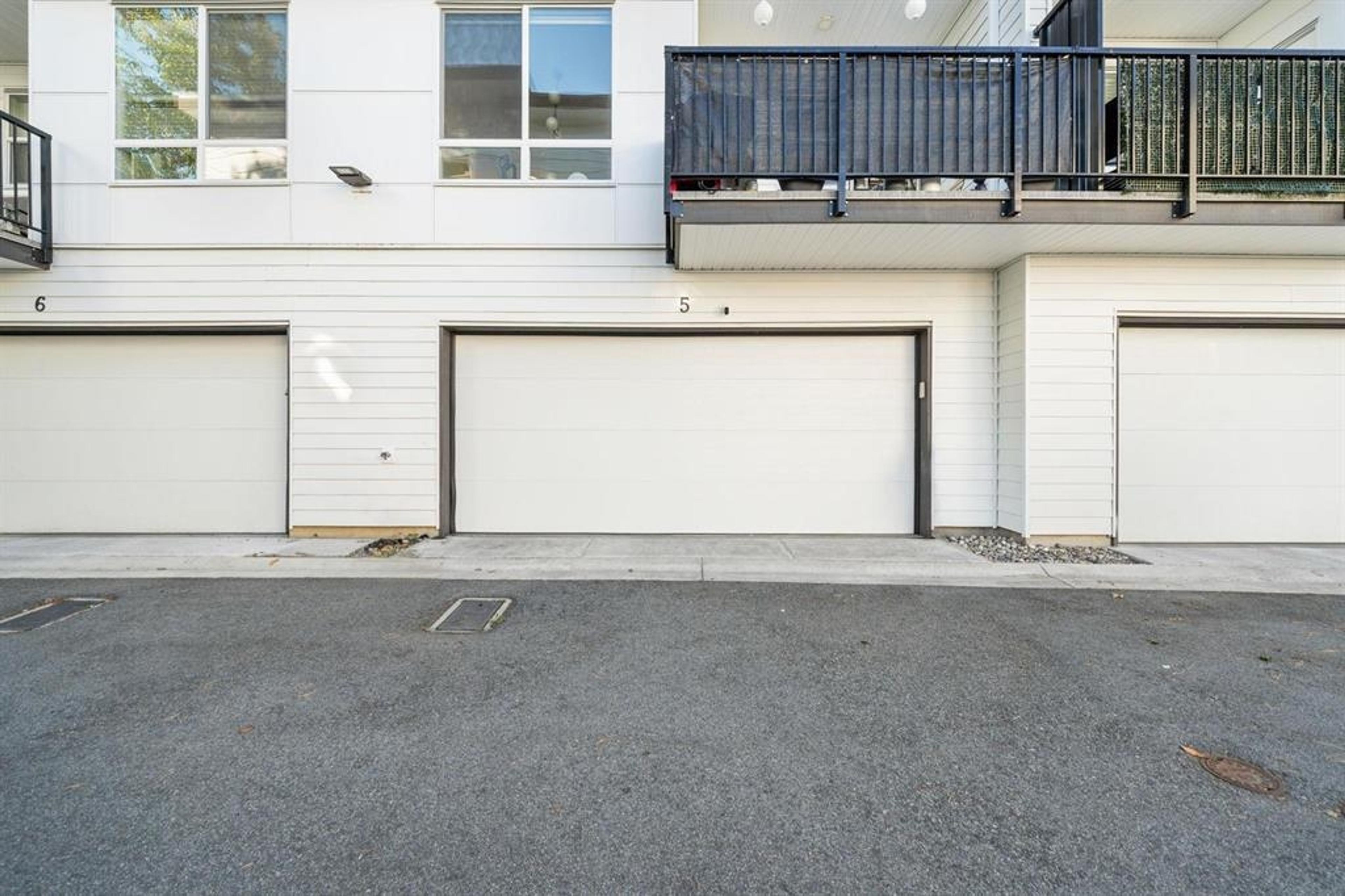 #5 27640 LANTERN AVENUE - 25